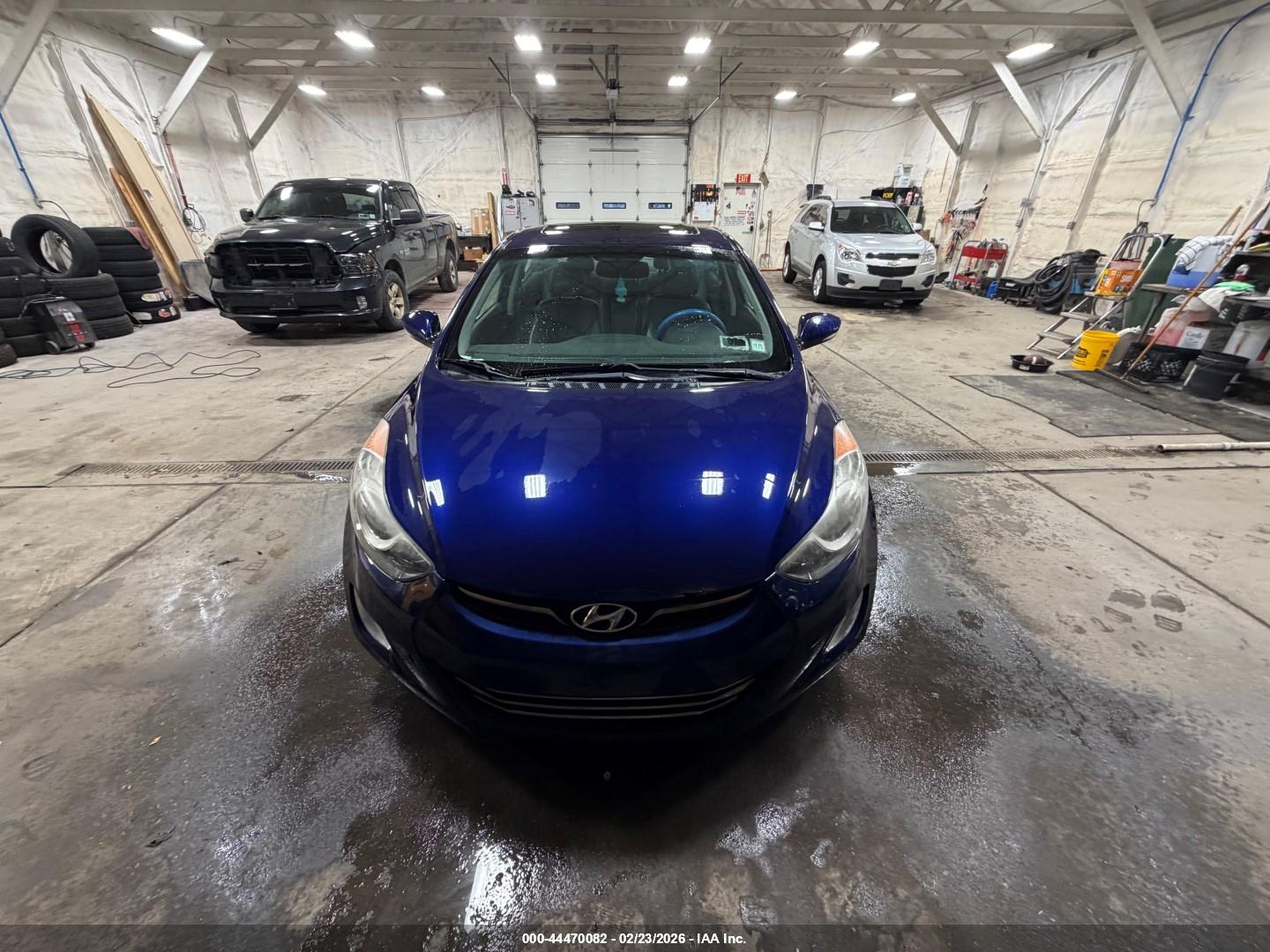 HYUNDAI ELANTRA image 6
