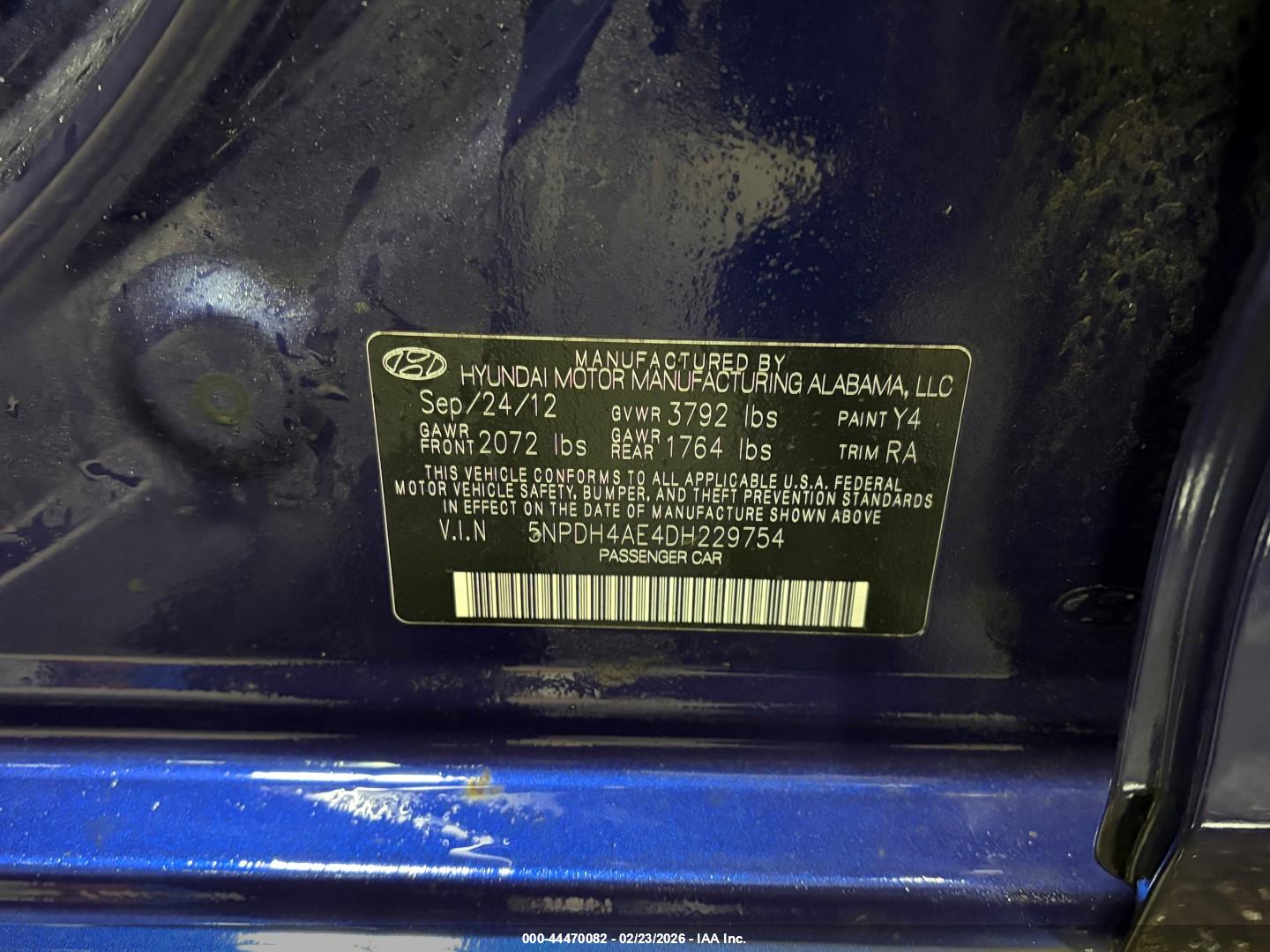 HYUNDAI ELANTRA image 9