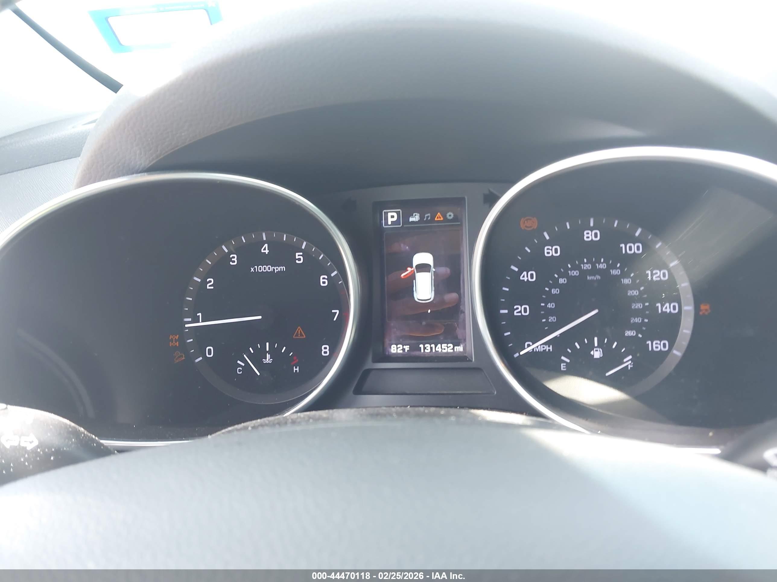 HYUNDAI SANTA image 7