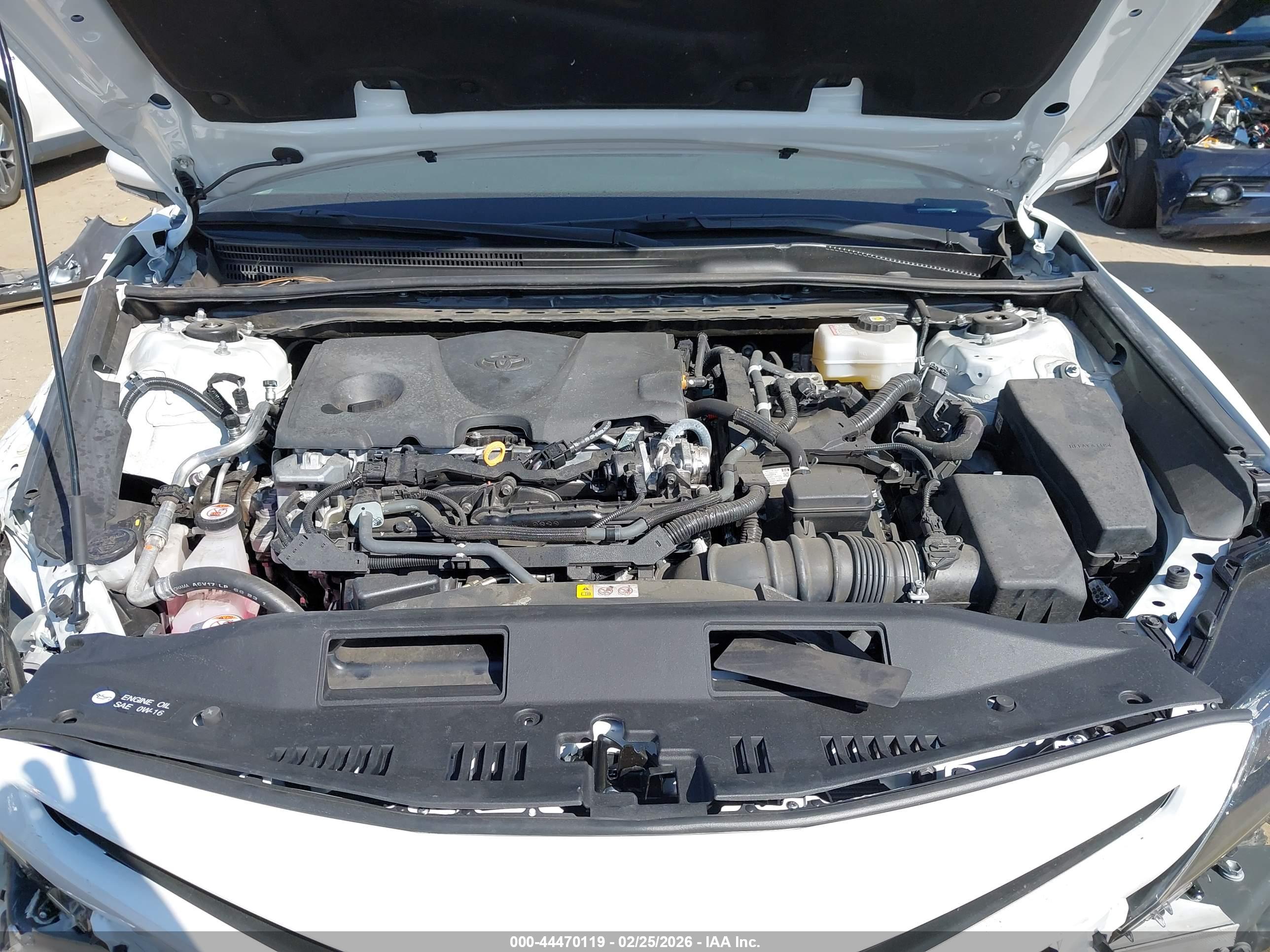 TOYOTA CAMRY image 10