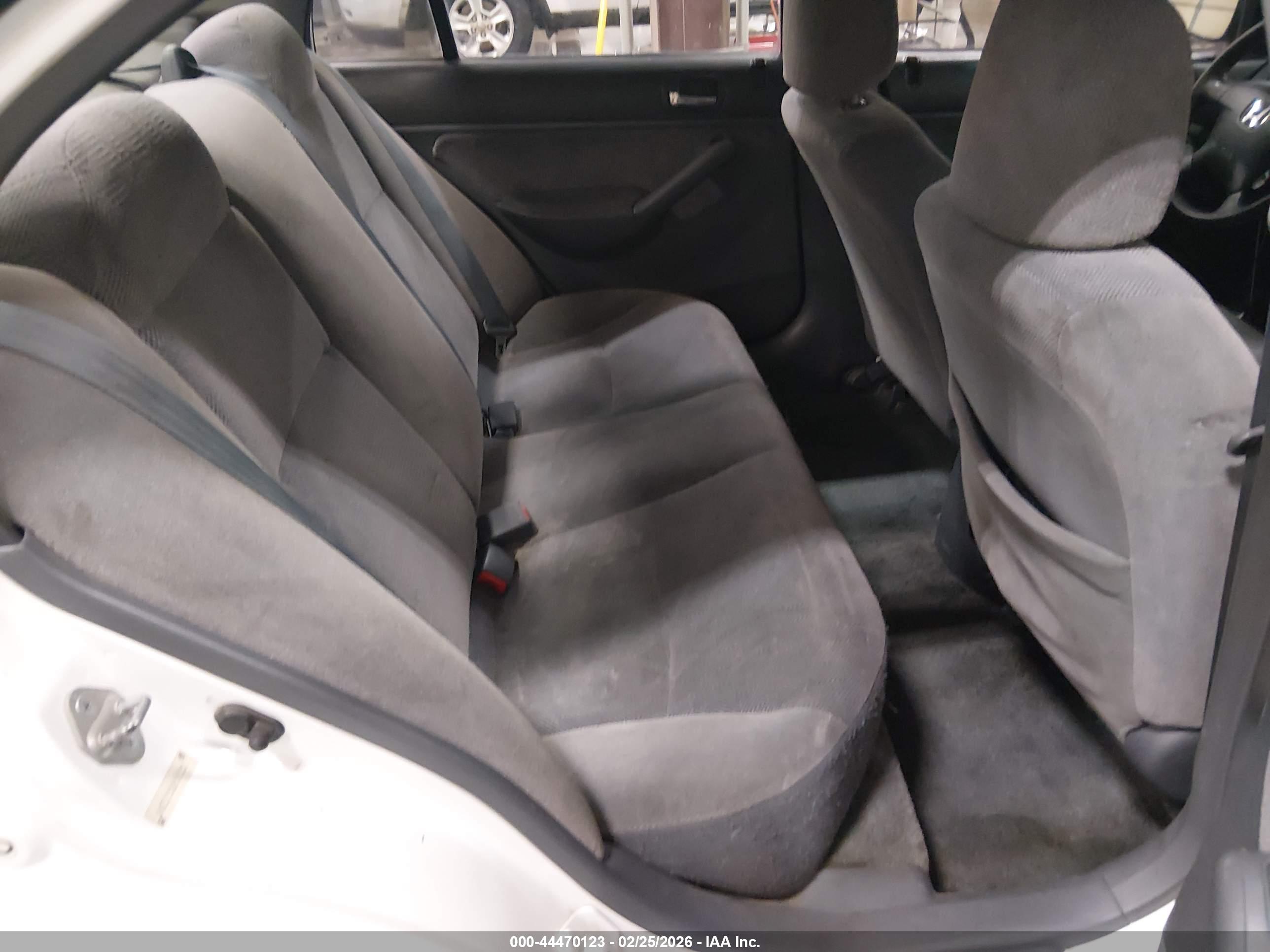 HONDA CIVIC image 8