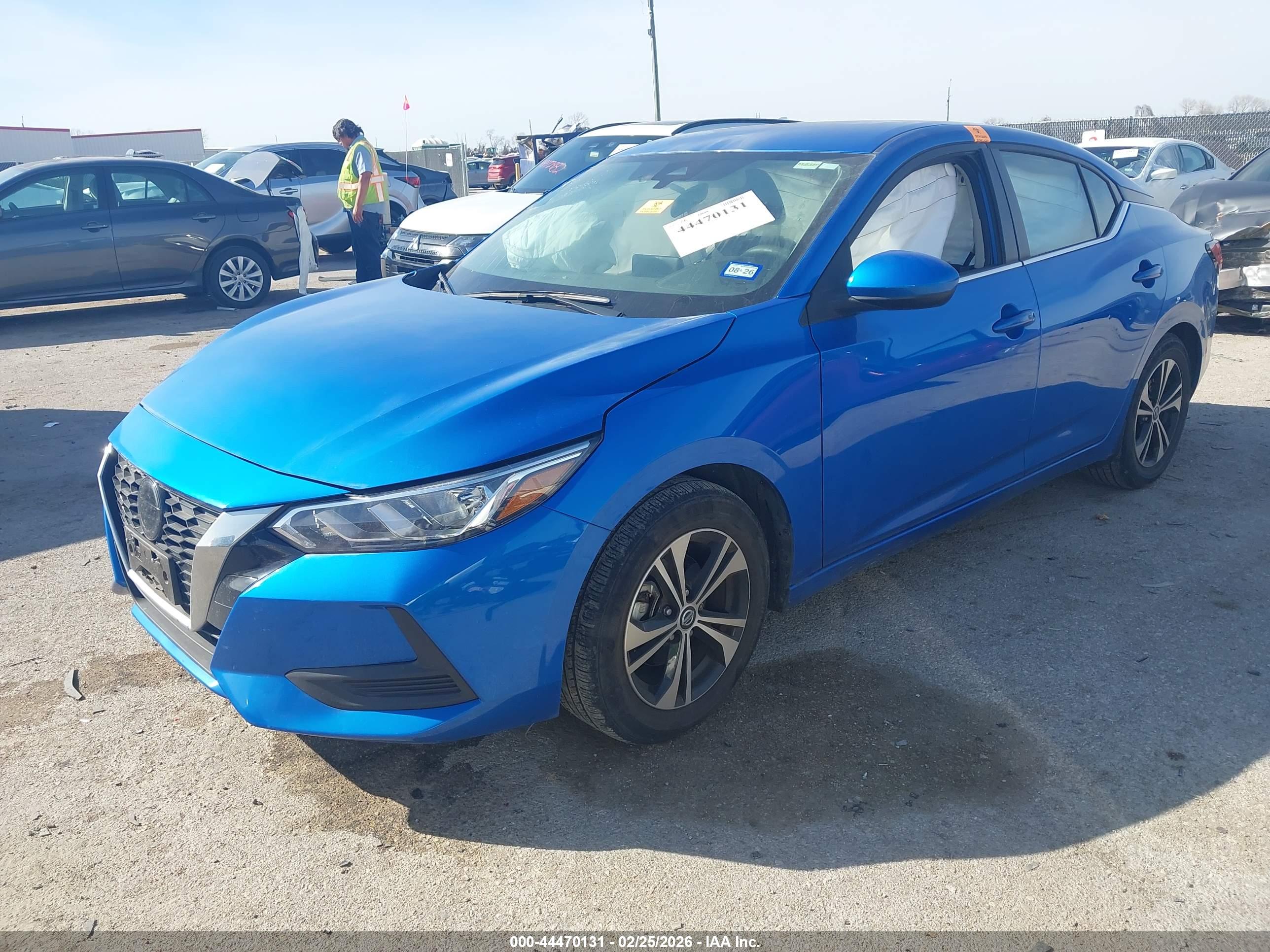 NISSAN SENTRA image 2