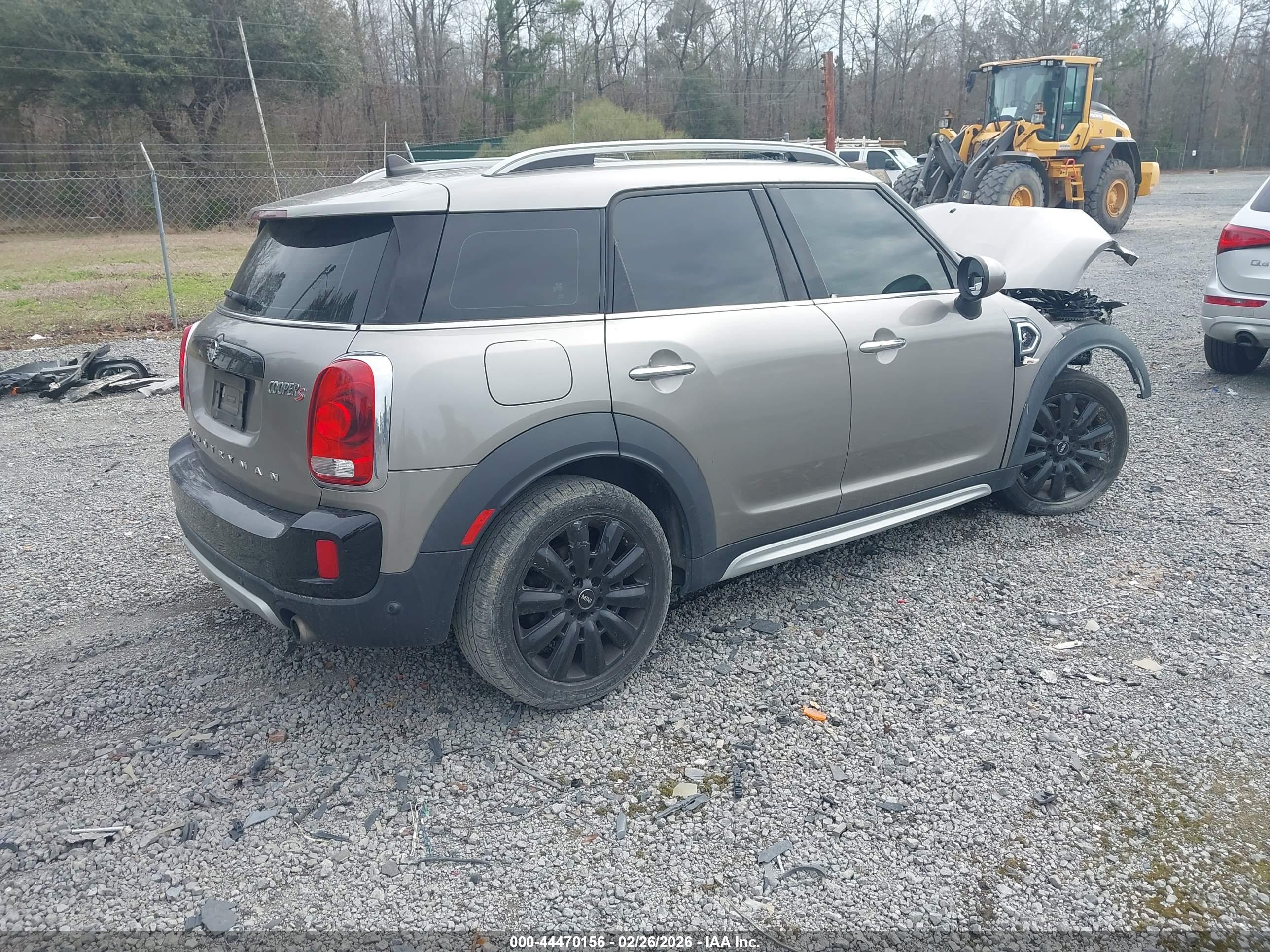 MINI COUNTRYMAN image 4