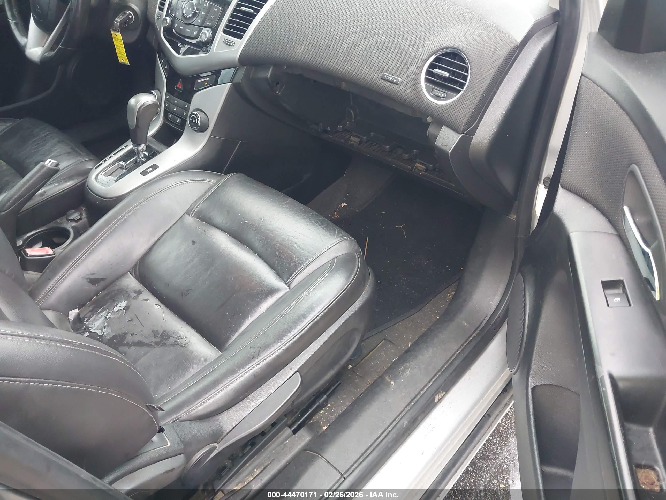 CHEVROLET CRUZE image 5