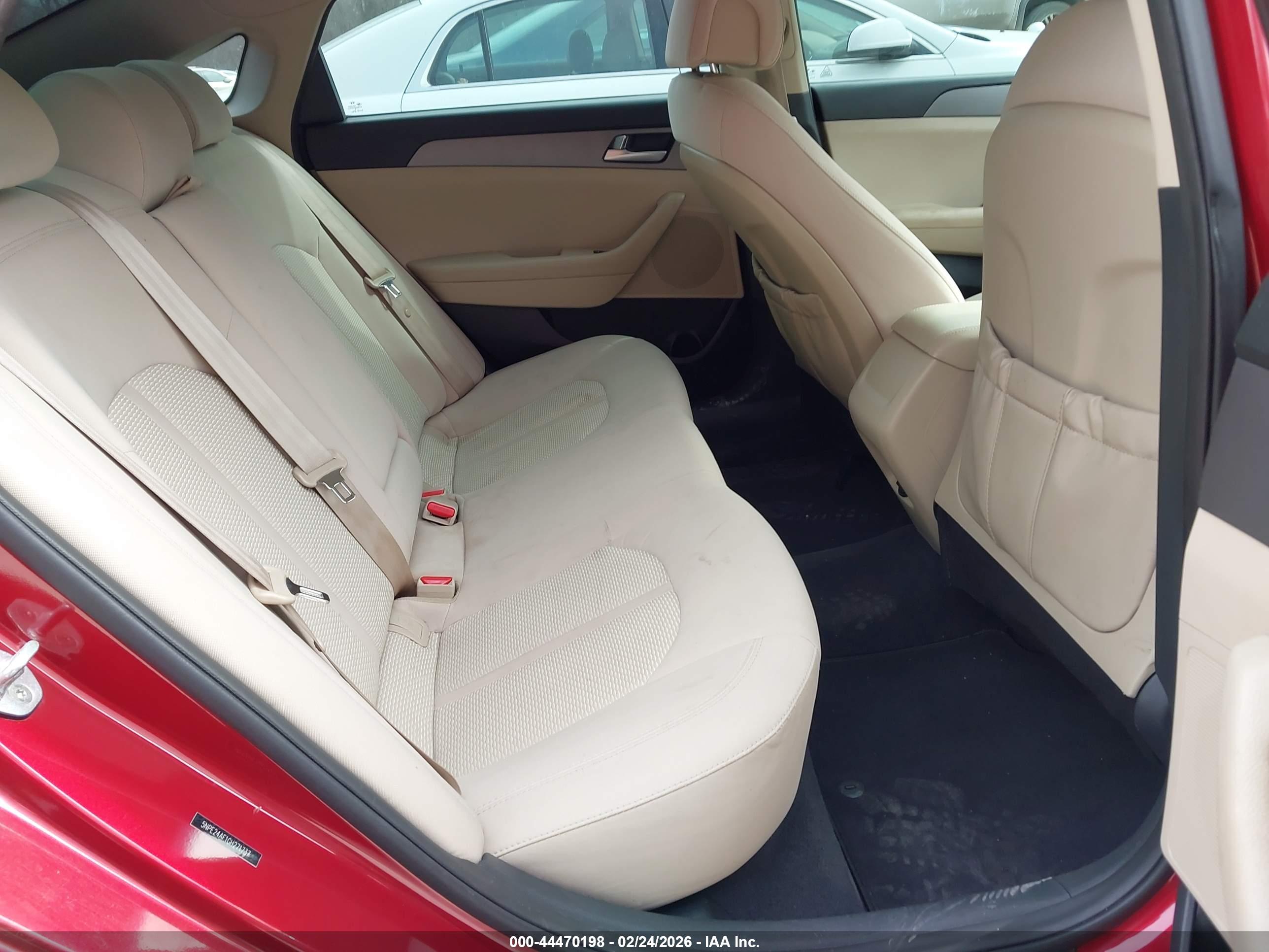 HYUNDAI SONATA image 8