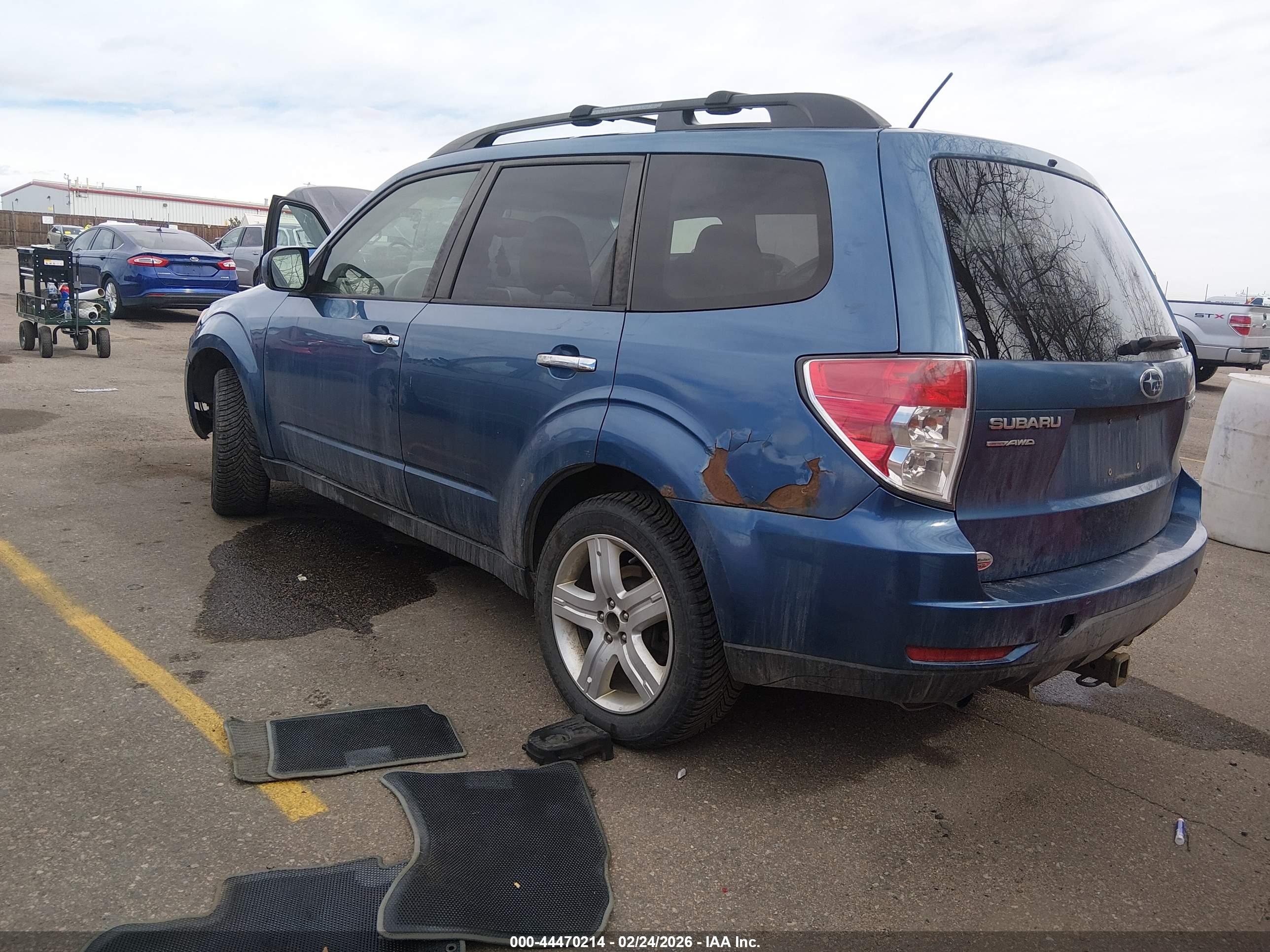 SUBARU FORESTER image 3