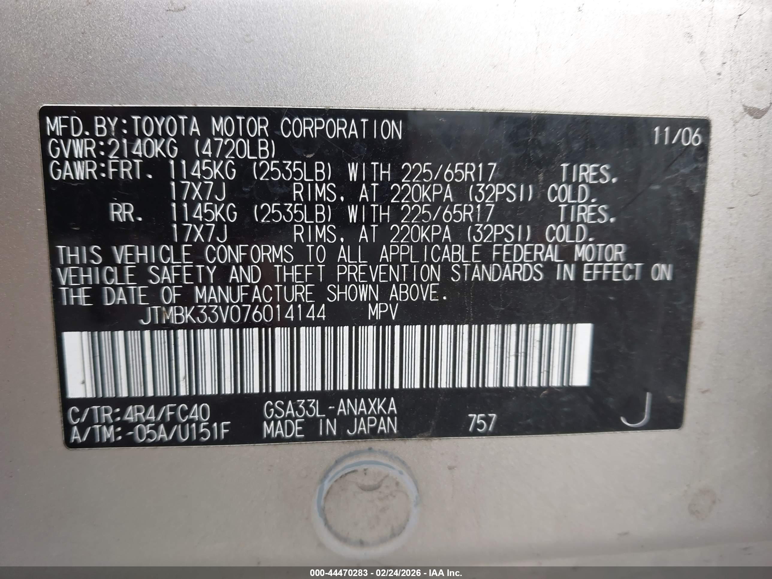 TOYOTA RAV4 image 9