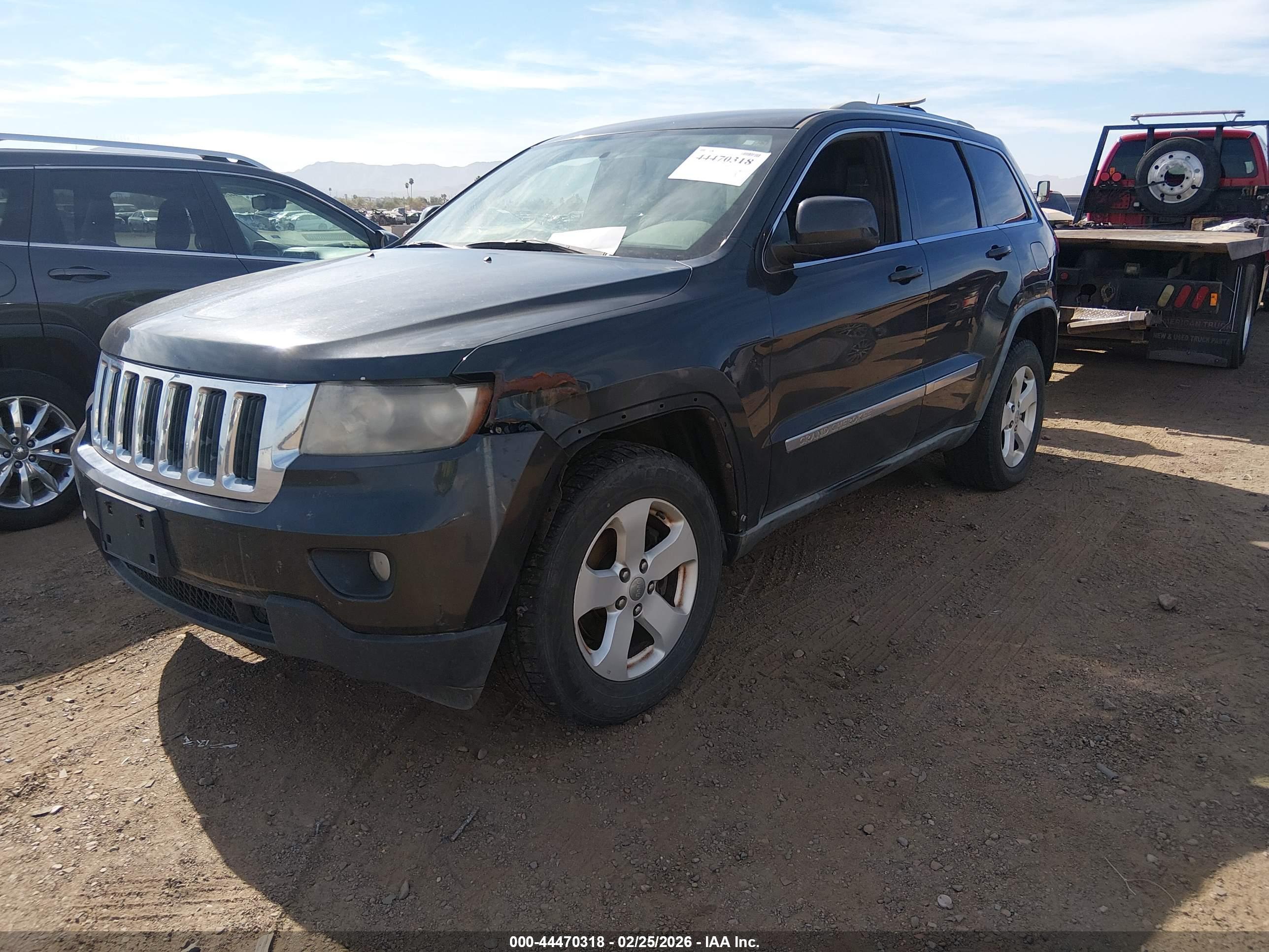 JEEP GRAND image 2