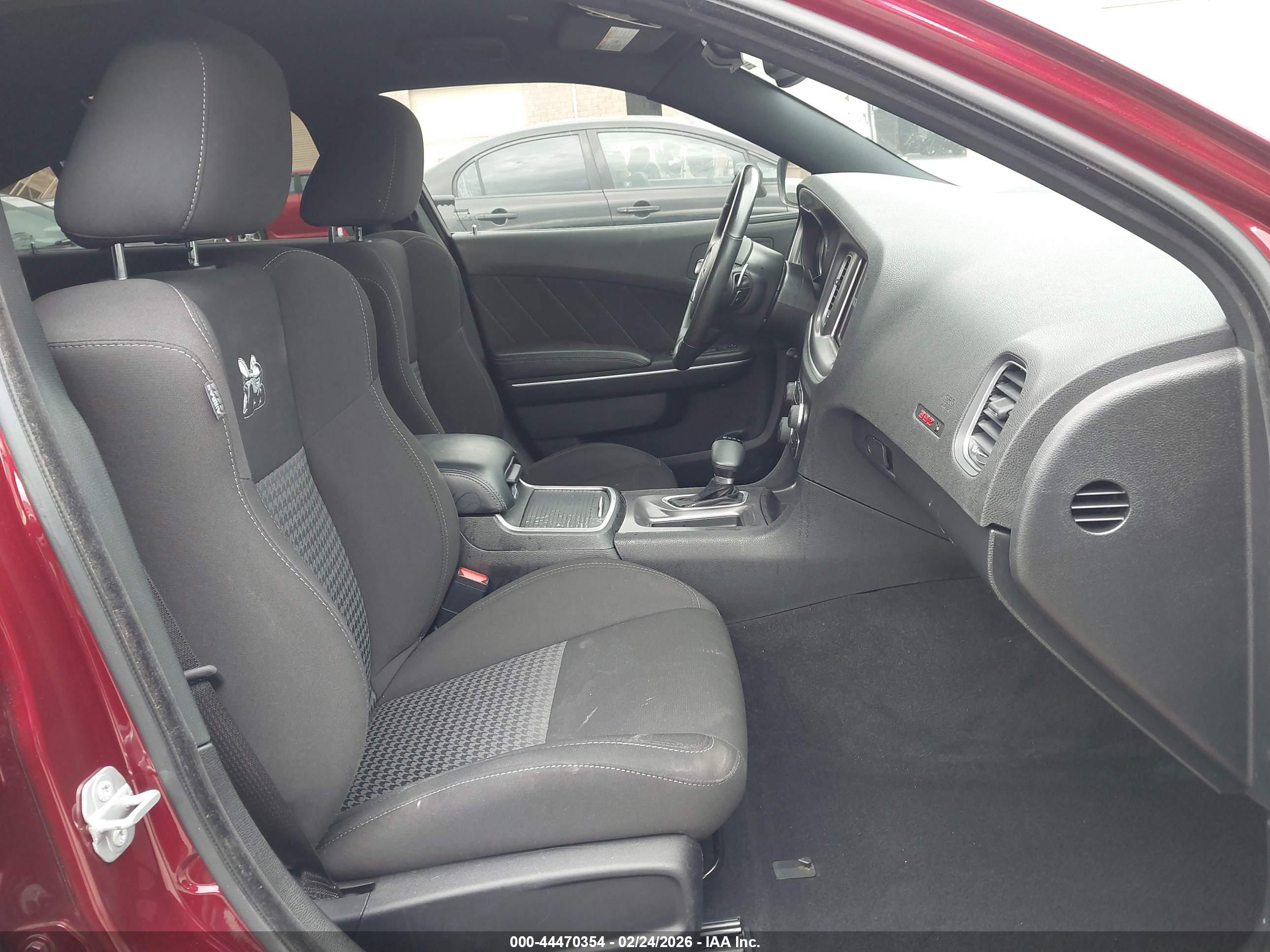 DODGE CHARGER image 5