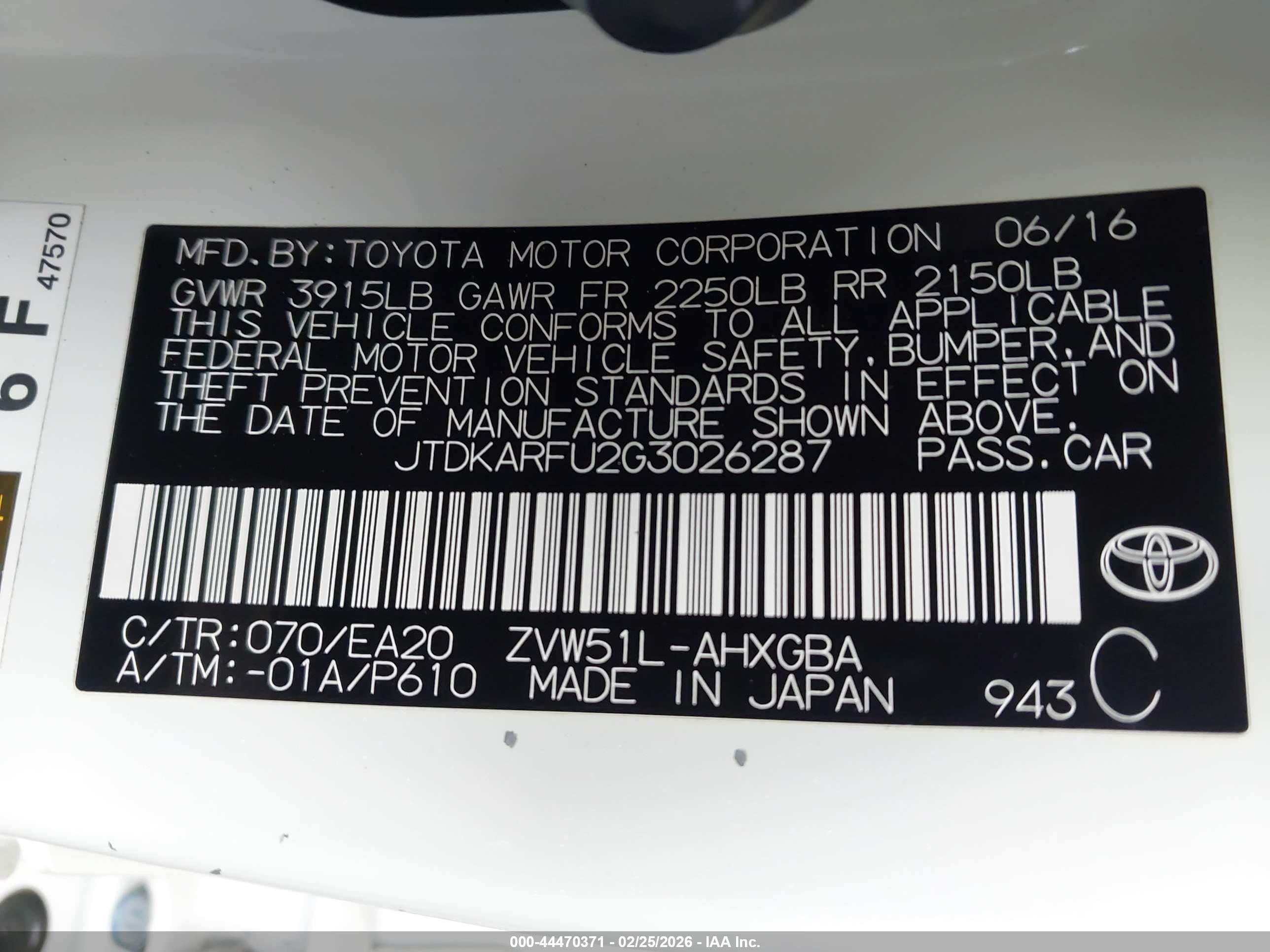 TOYOTA PRIUS image 9