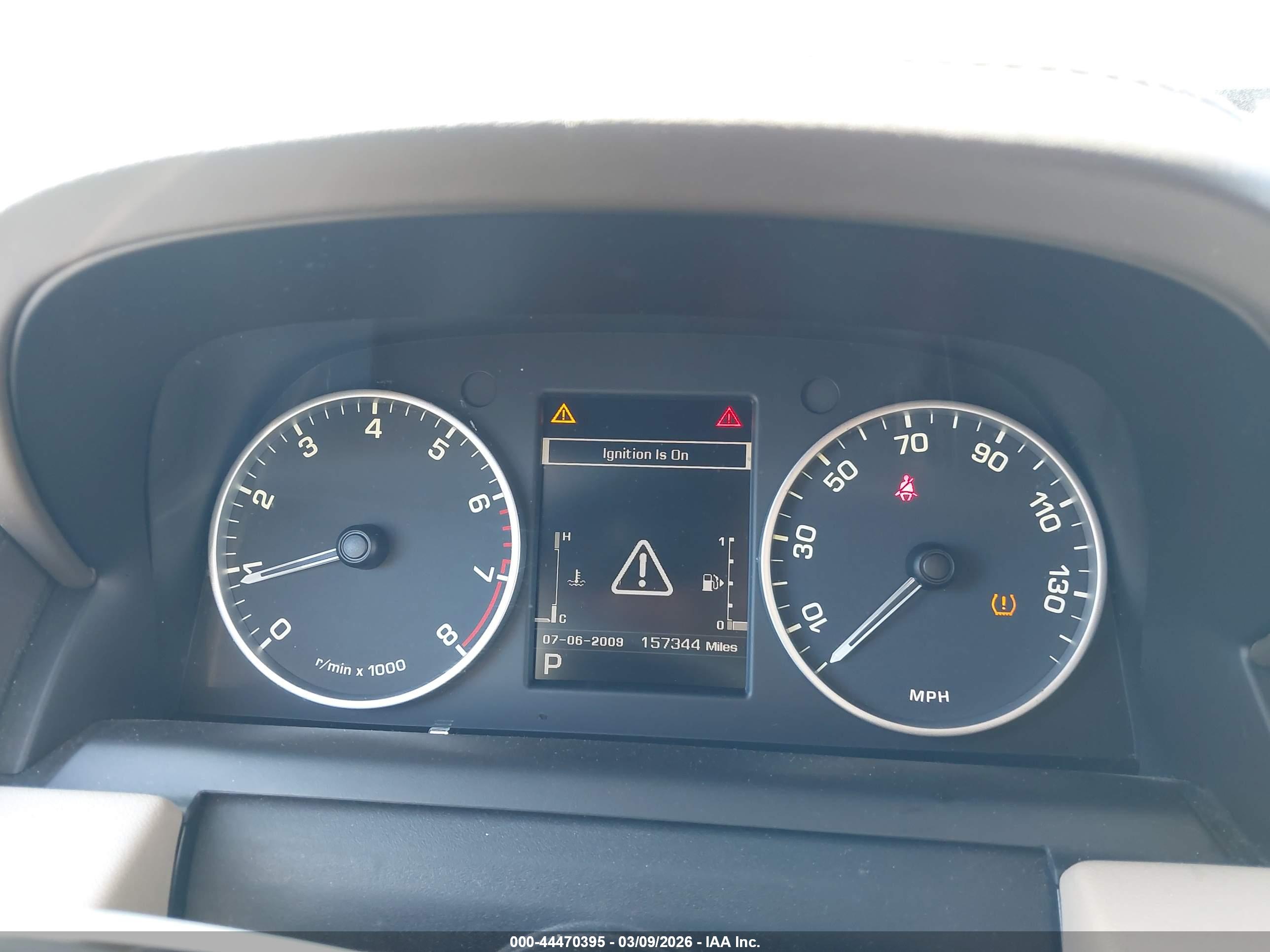 LAND ROVER image 7