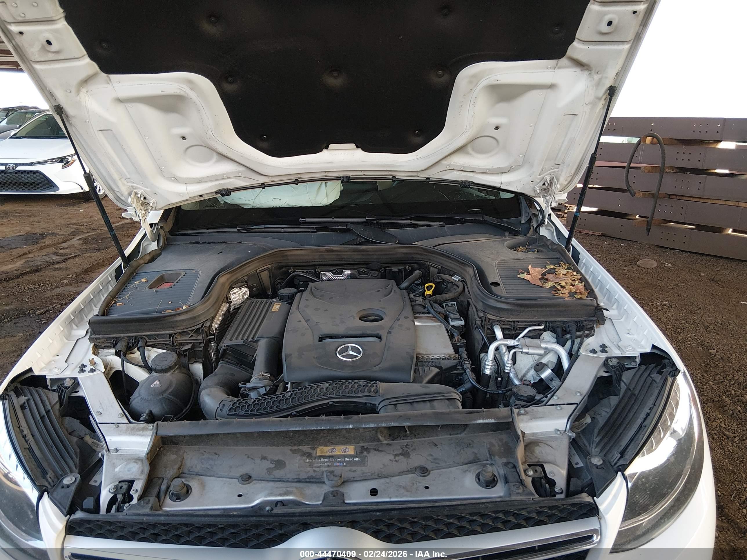 MERCEDES-BENZ GLC image 10