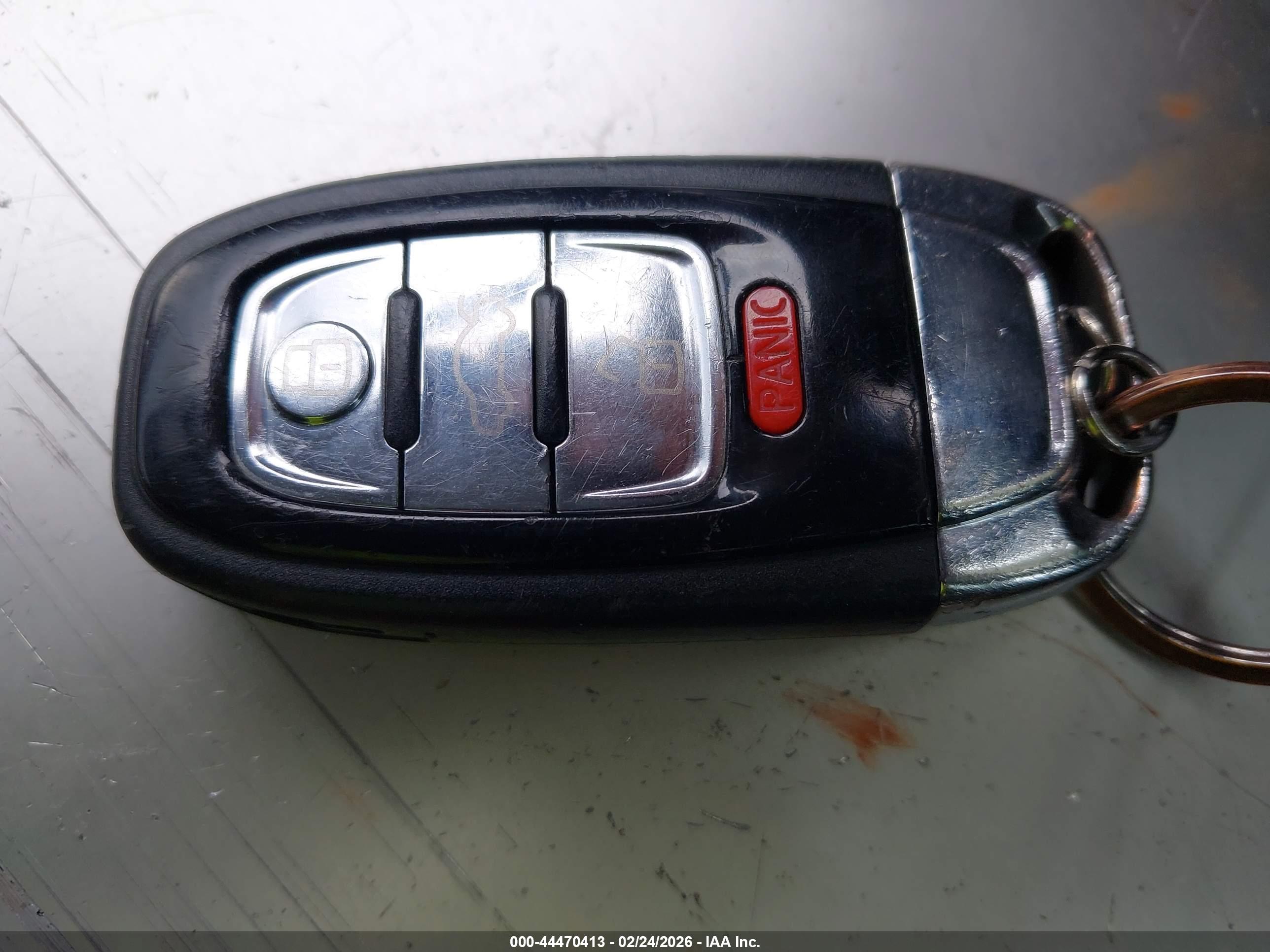 AUDI A4 image 11