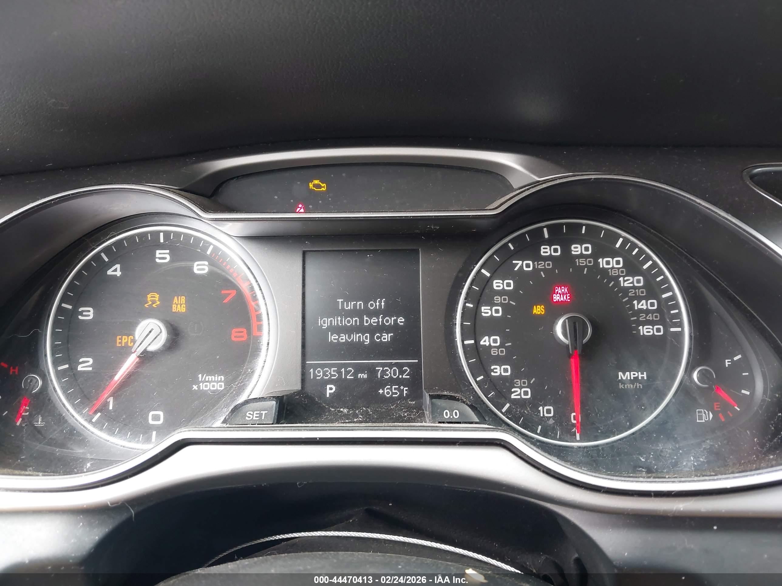 AUDI A4 image 7