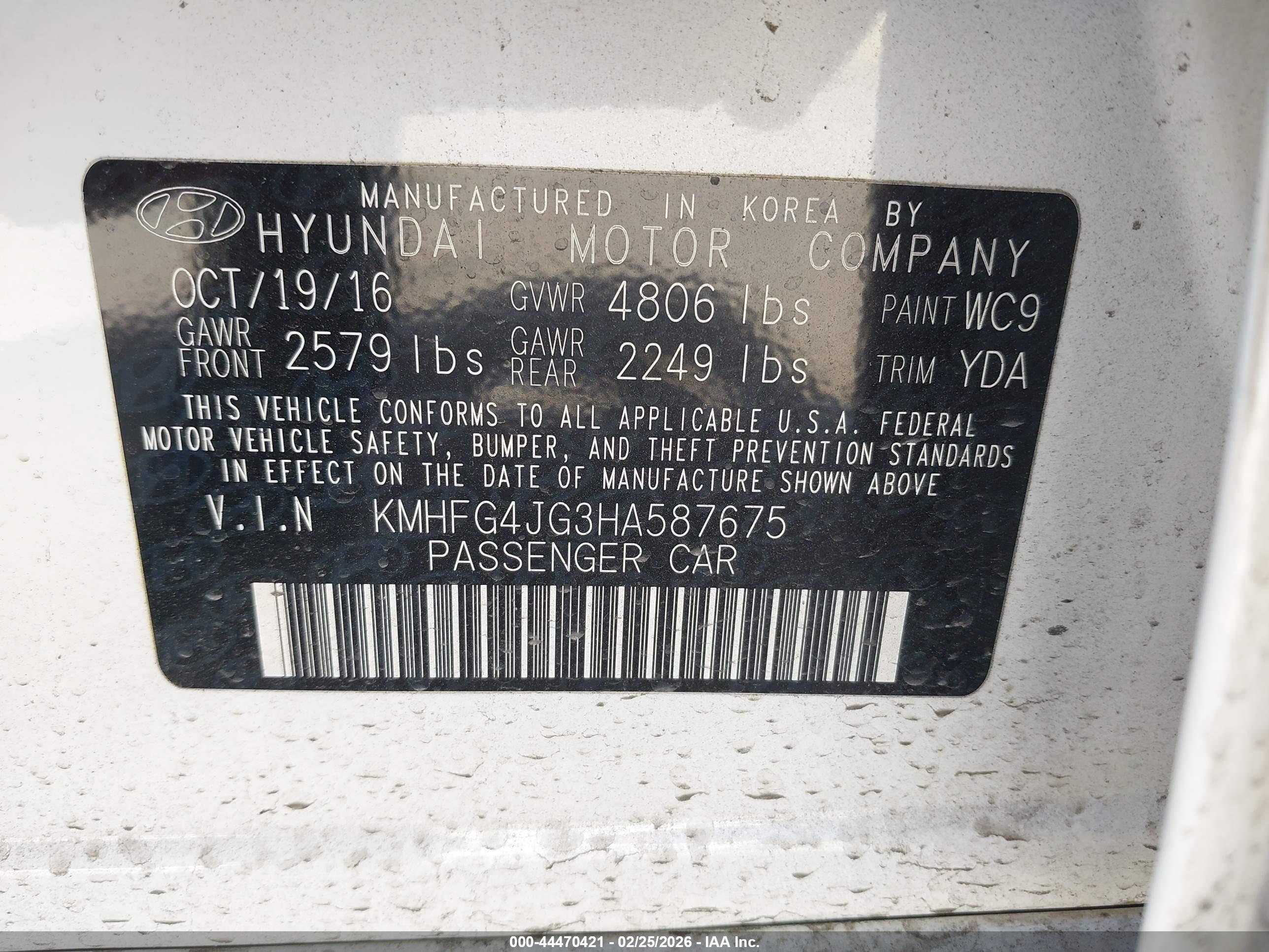 HYUNDAI AZERA image 9