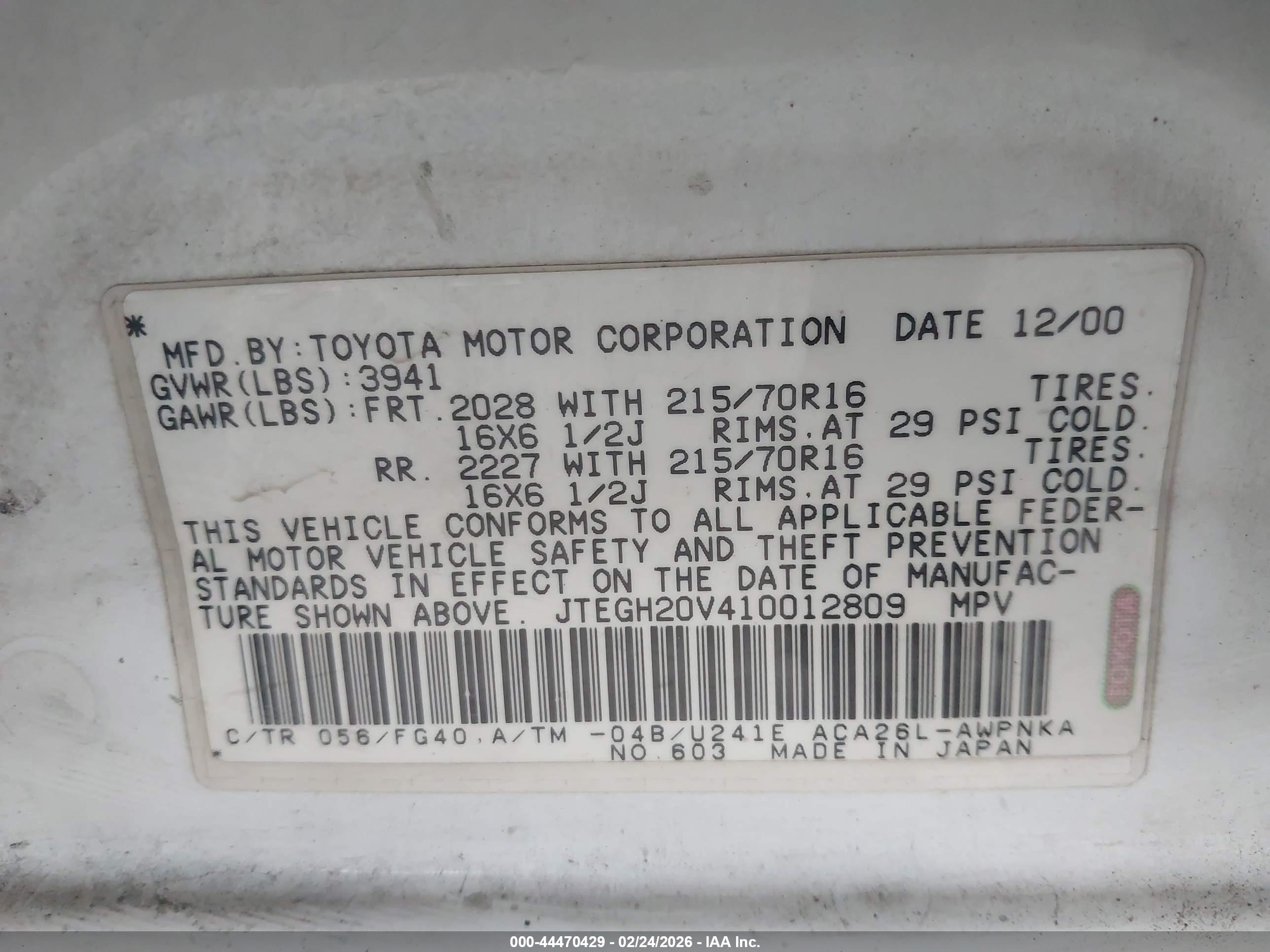 TOYOTA RAV4 image 9
