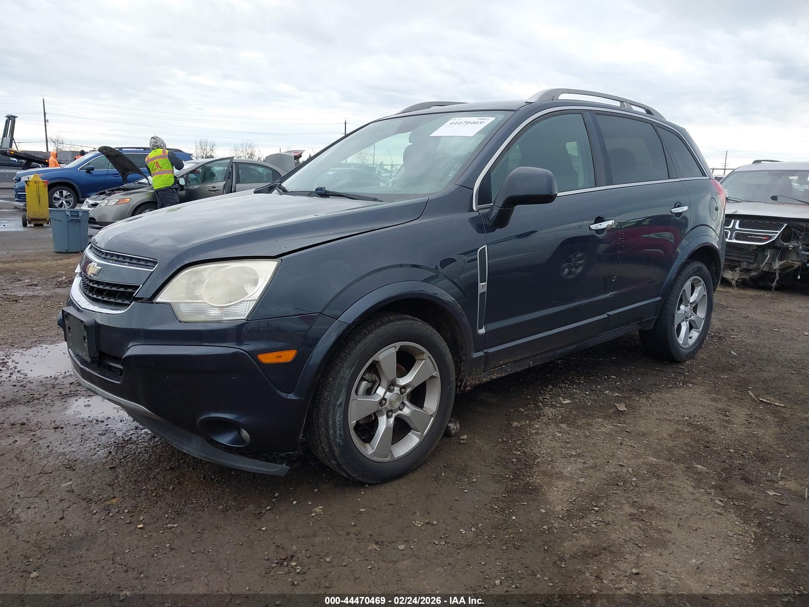 CHEVROLET CAPTIVA image 2
