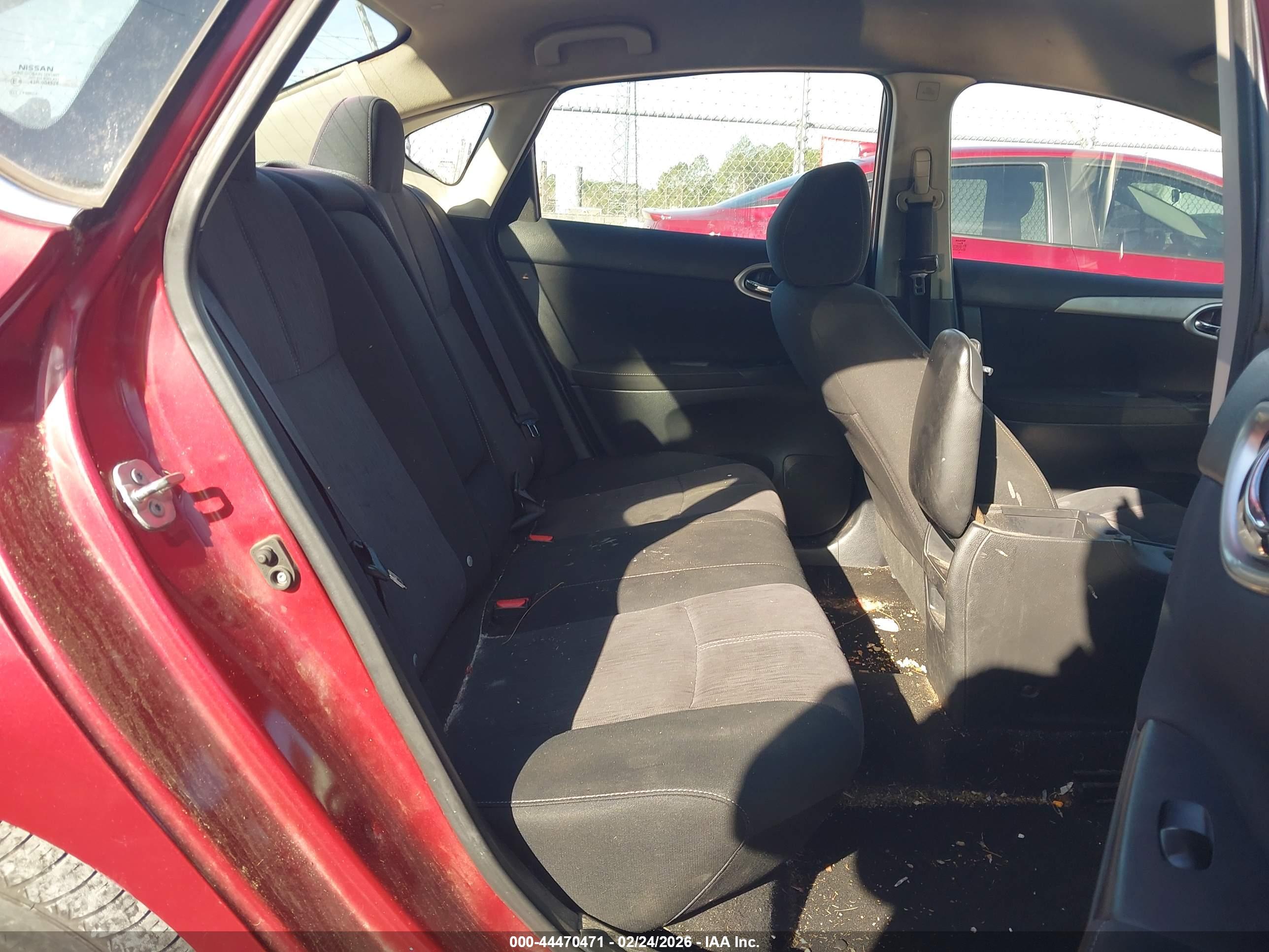 NISSAN SENTRA image 8