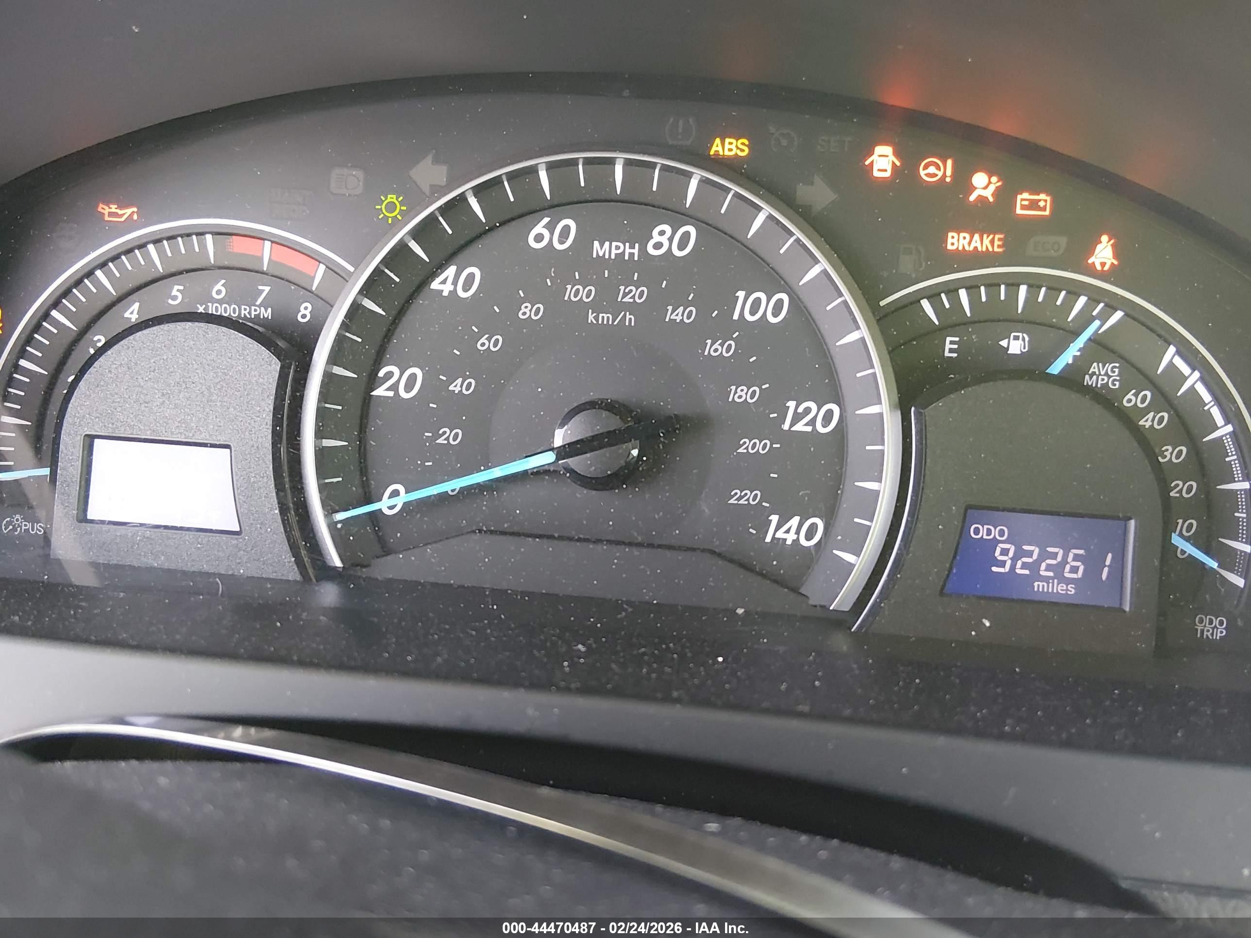 TOYOTA CAMRY image 7