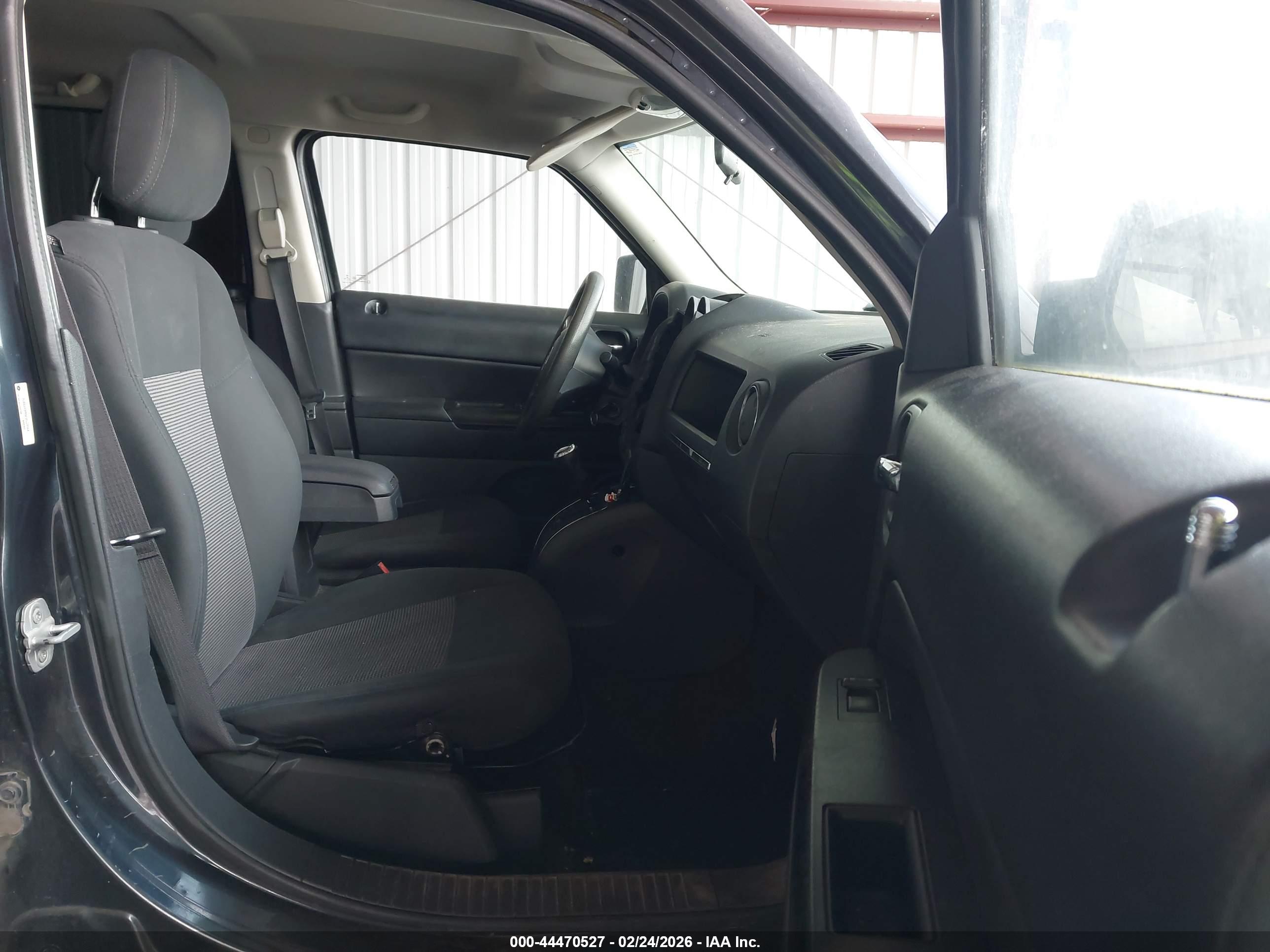 JEEP PATRIOT image 5