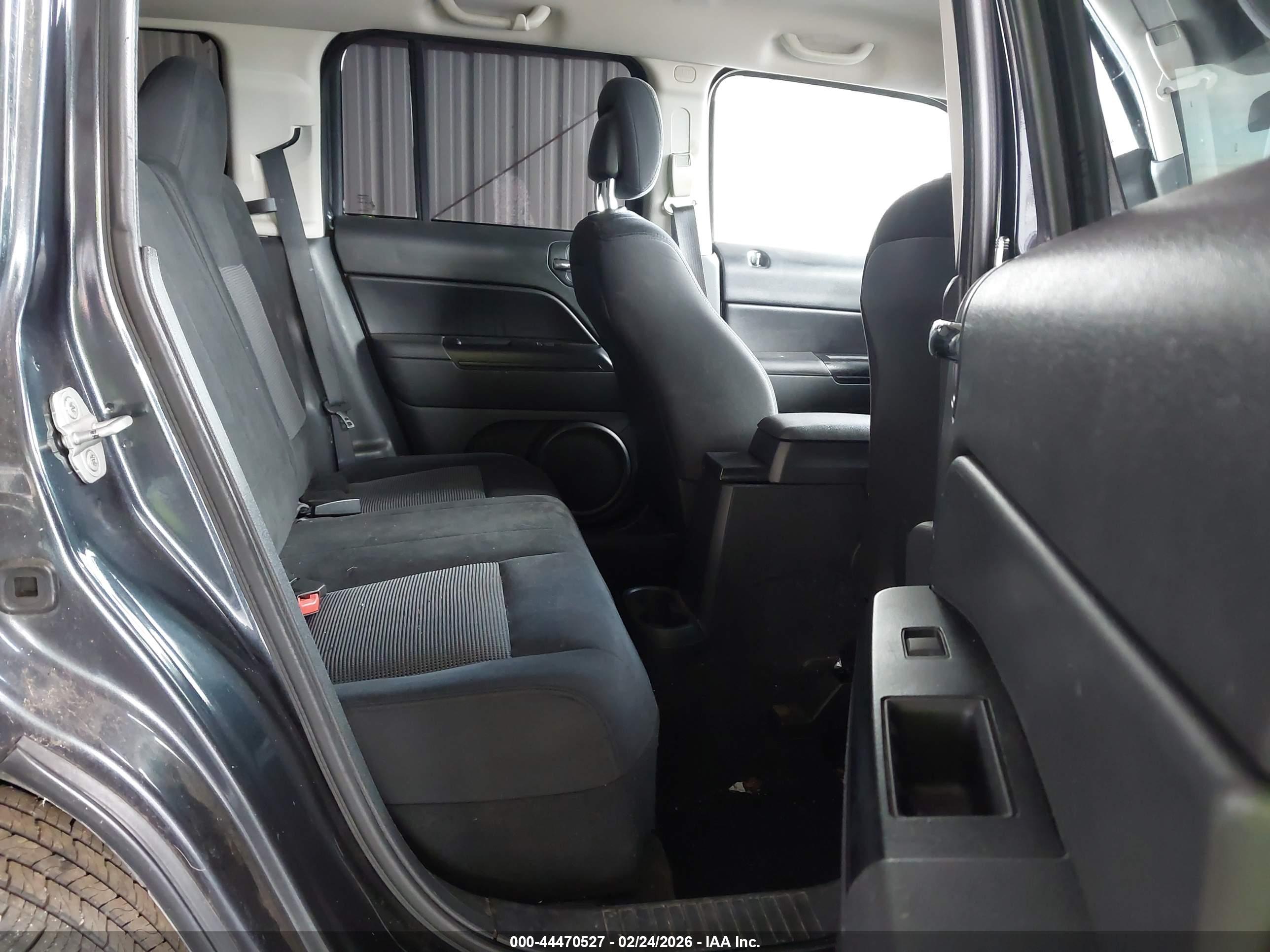 JEEP PATRIOT image 8