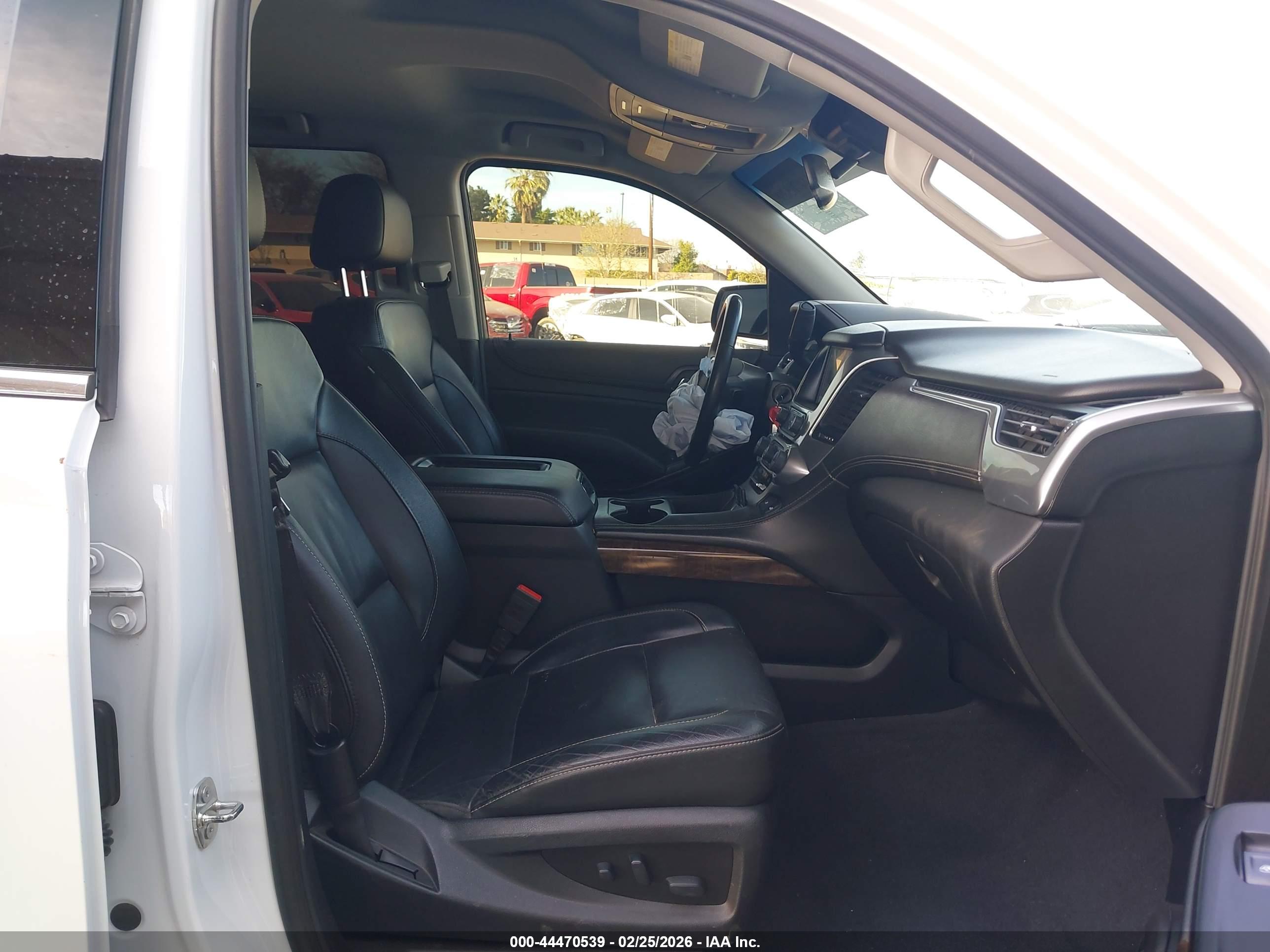 CHEVROLET TAHOE image 5