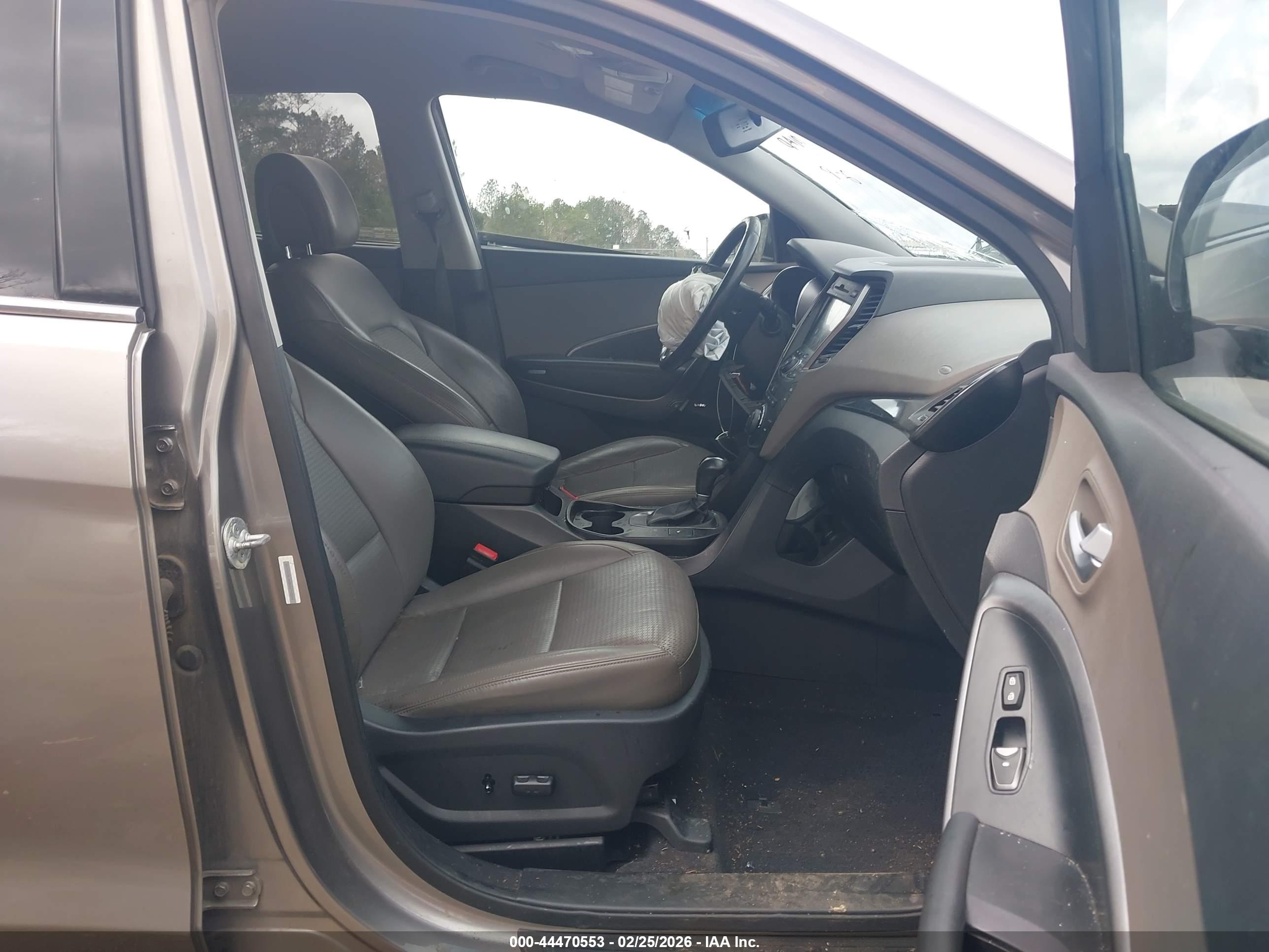 HYUNDAI SANTA image 5