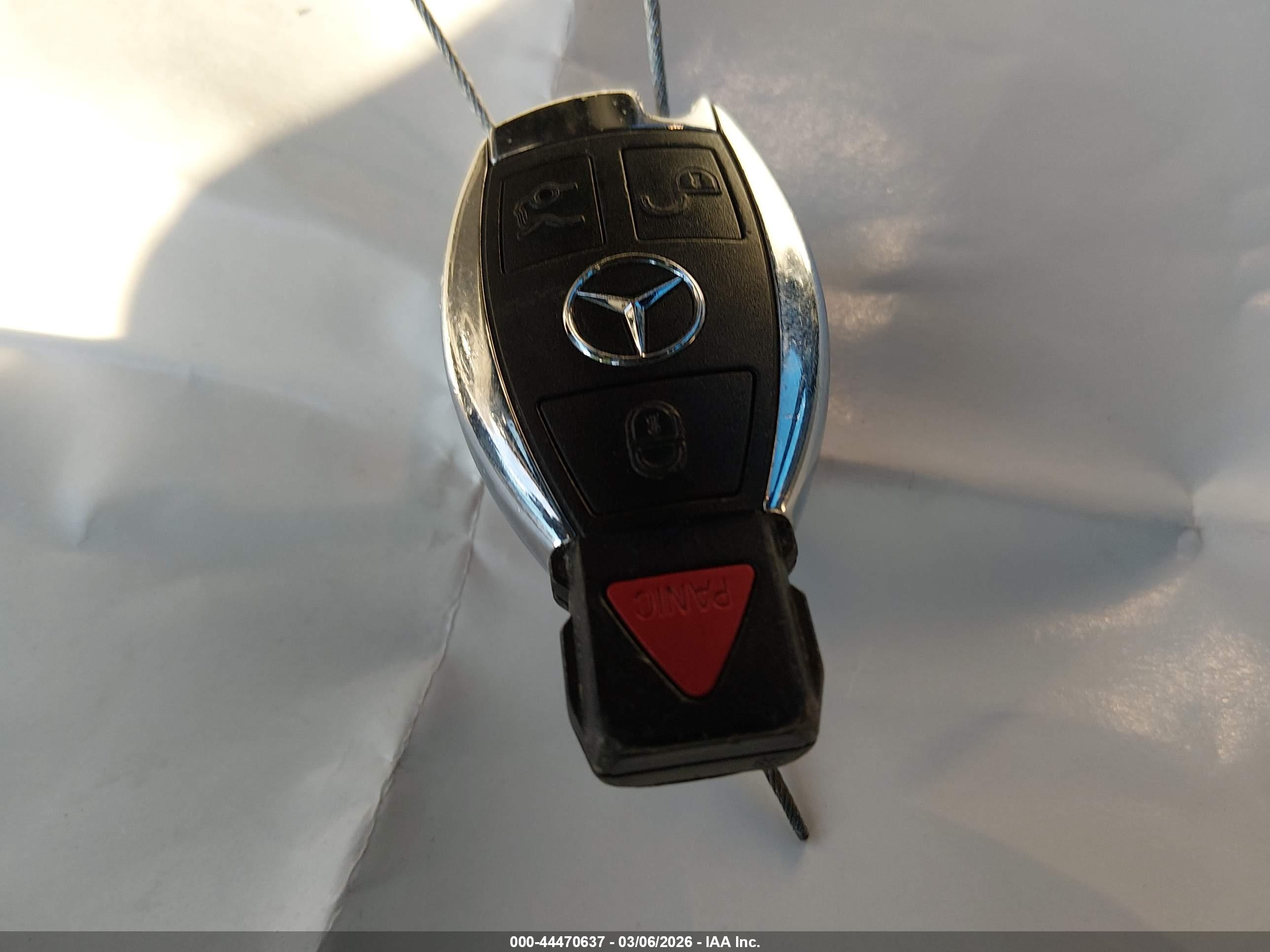 MERCEDES-BENZ CLA image 11