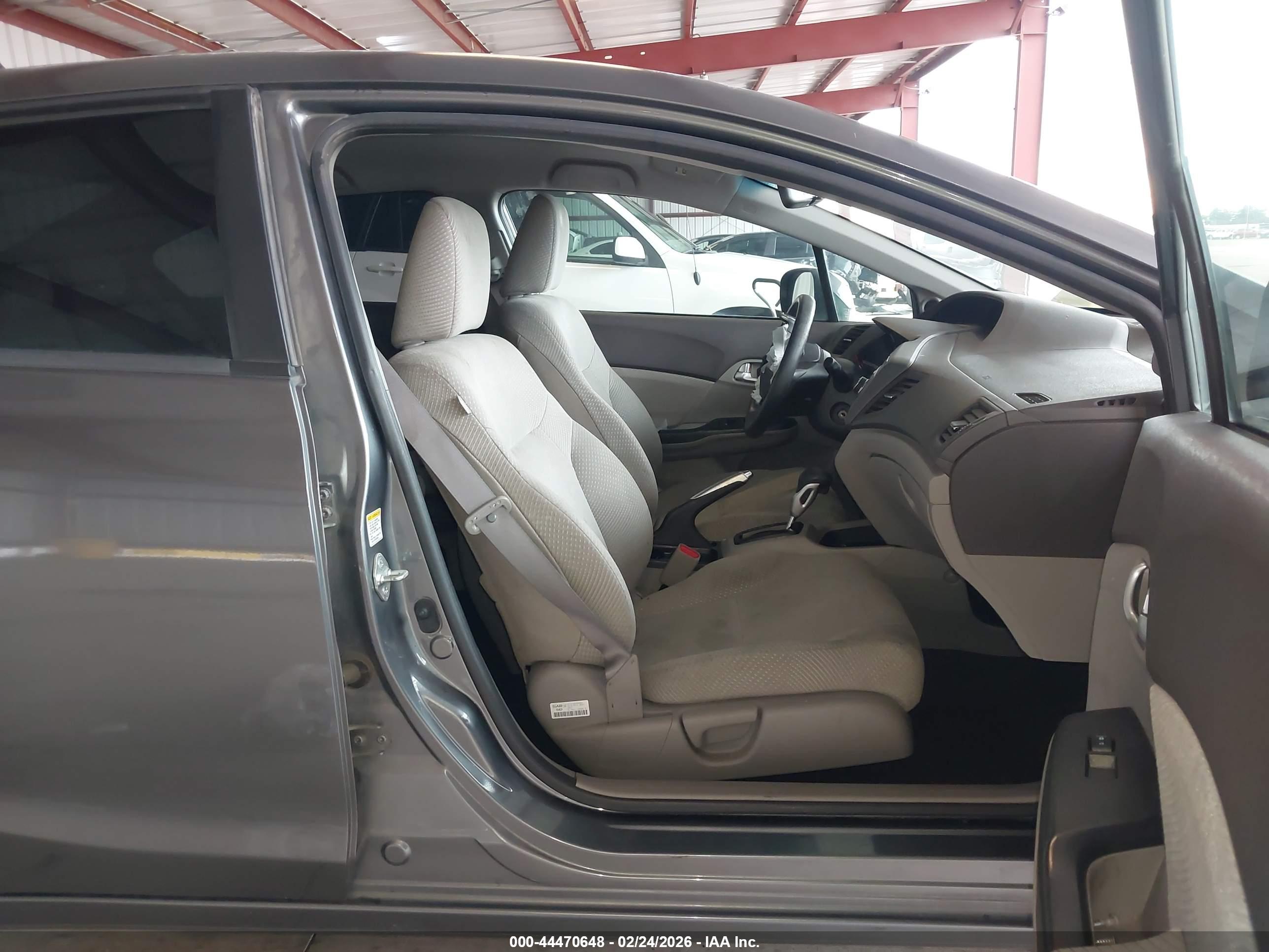HONDA CIVIC image 5
