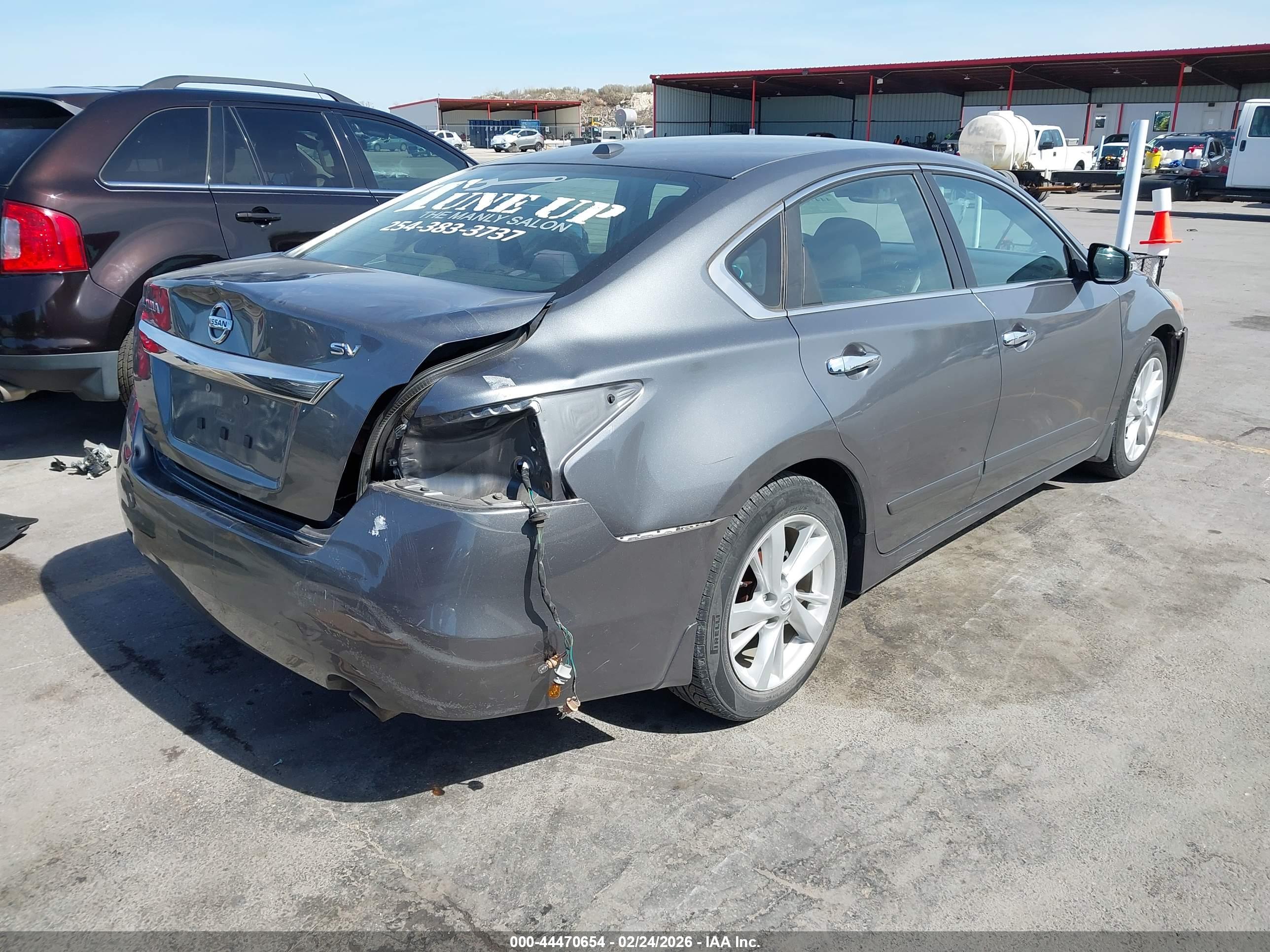 NISSAN ALTIMA image 4