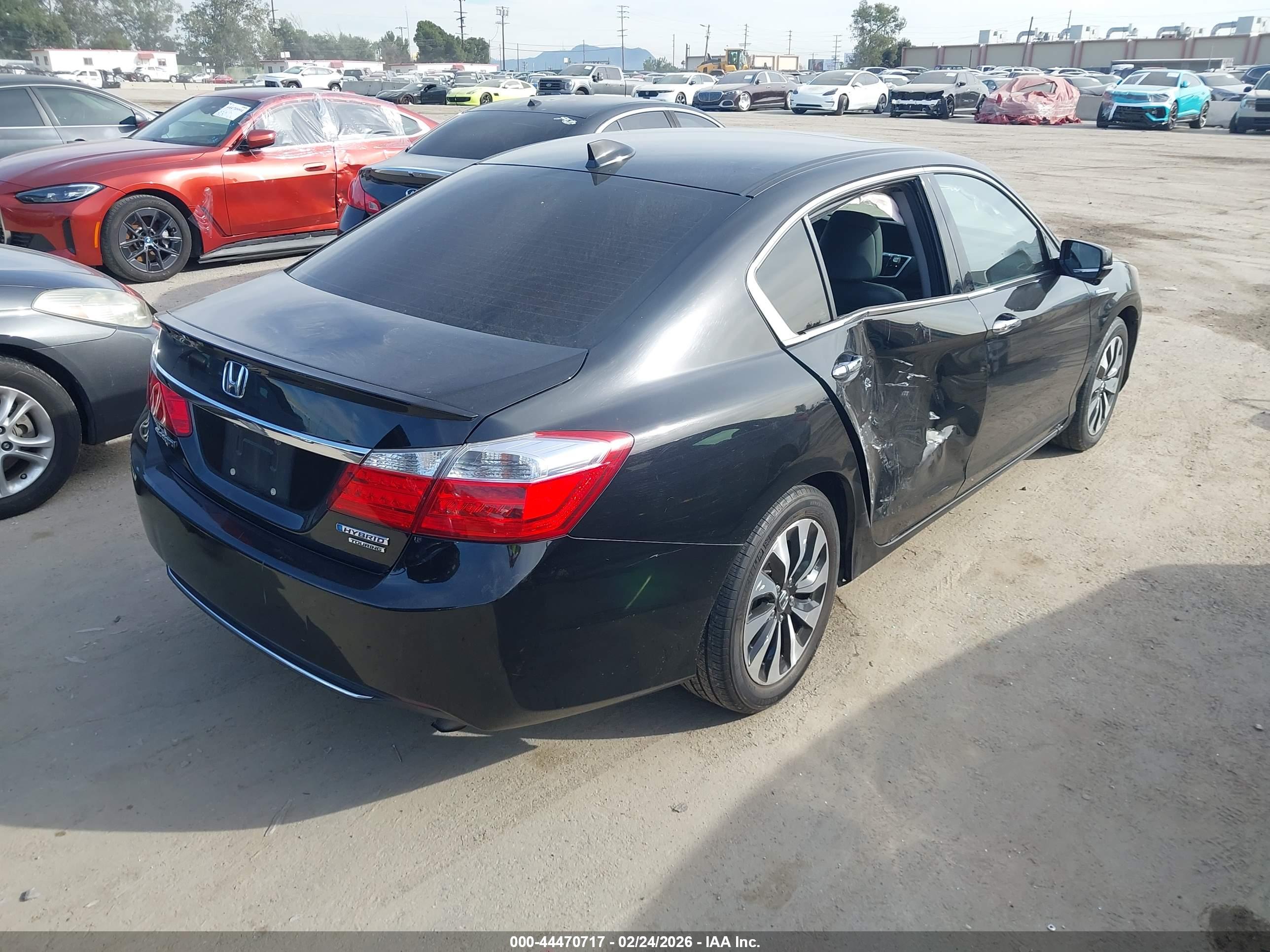 HONDA ACCORD image 4