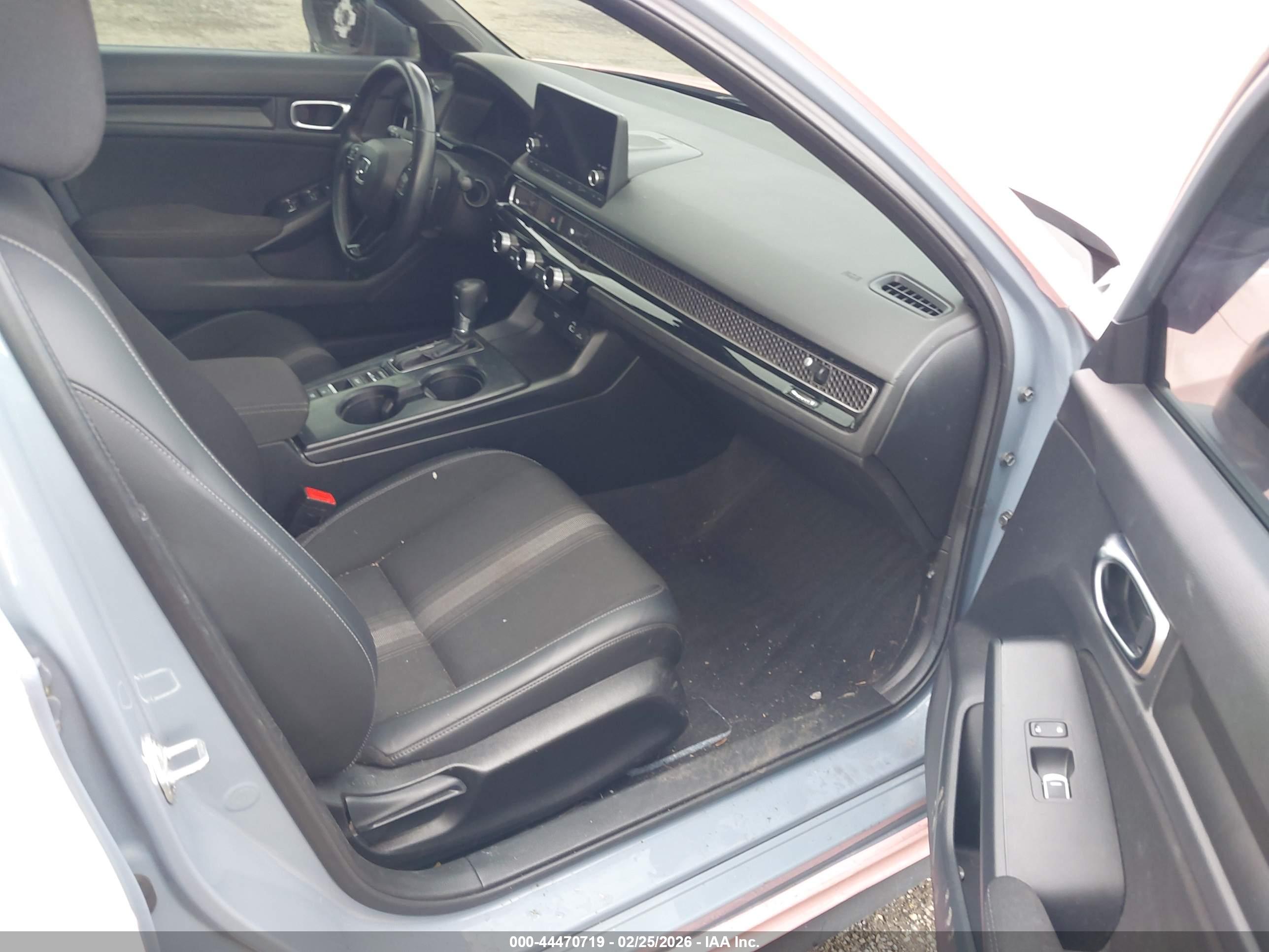 HONDA CIVIC image 5