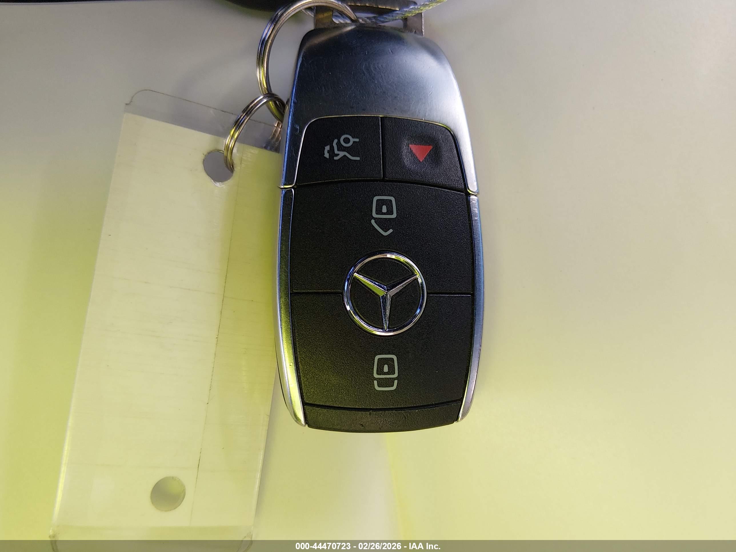 MERCEDES-BENZ A image 11