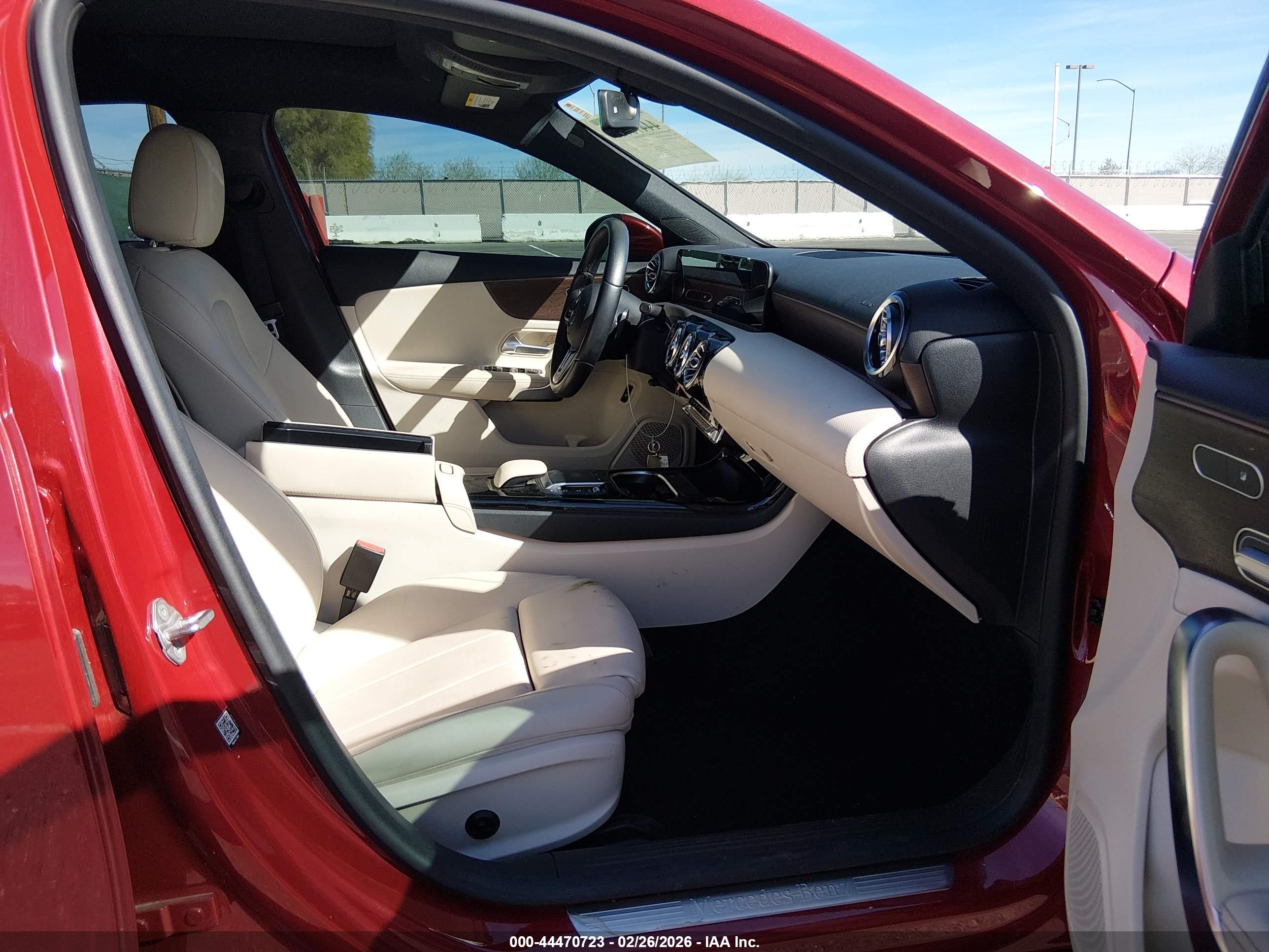 MERCEDES-BENZ A image 5