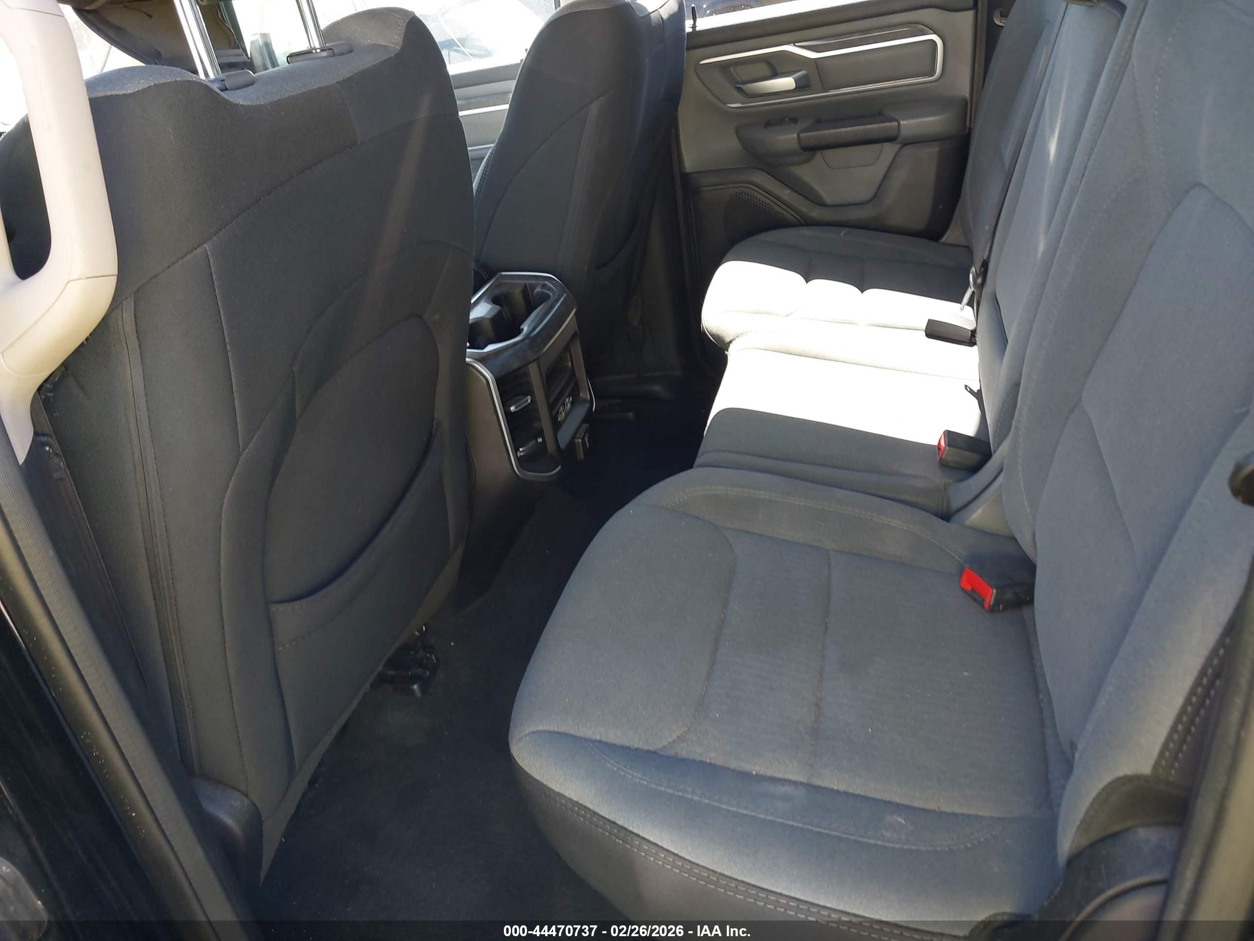 RAM 1500 image 8