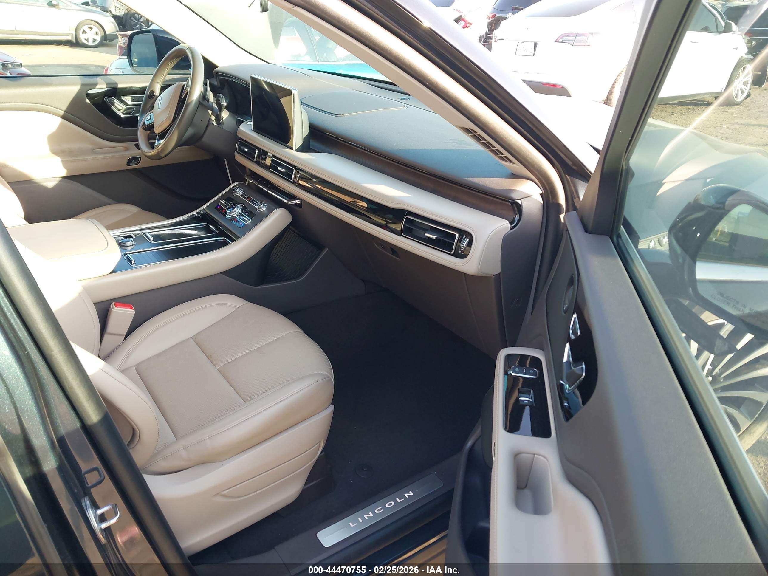LINCOLN AVIATOR image 5