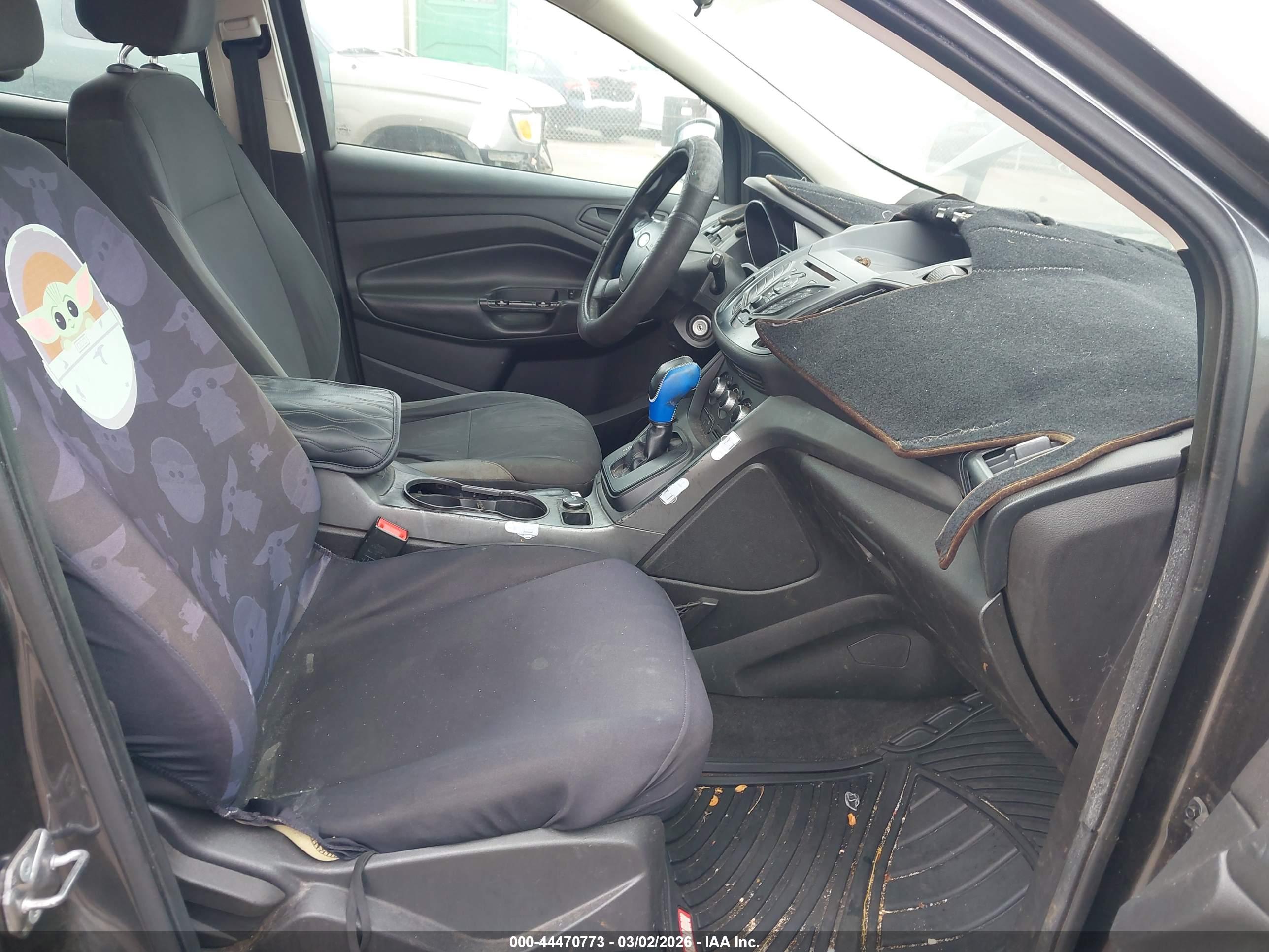 FORD ESCAPE image 5