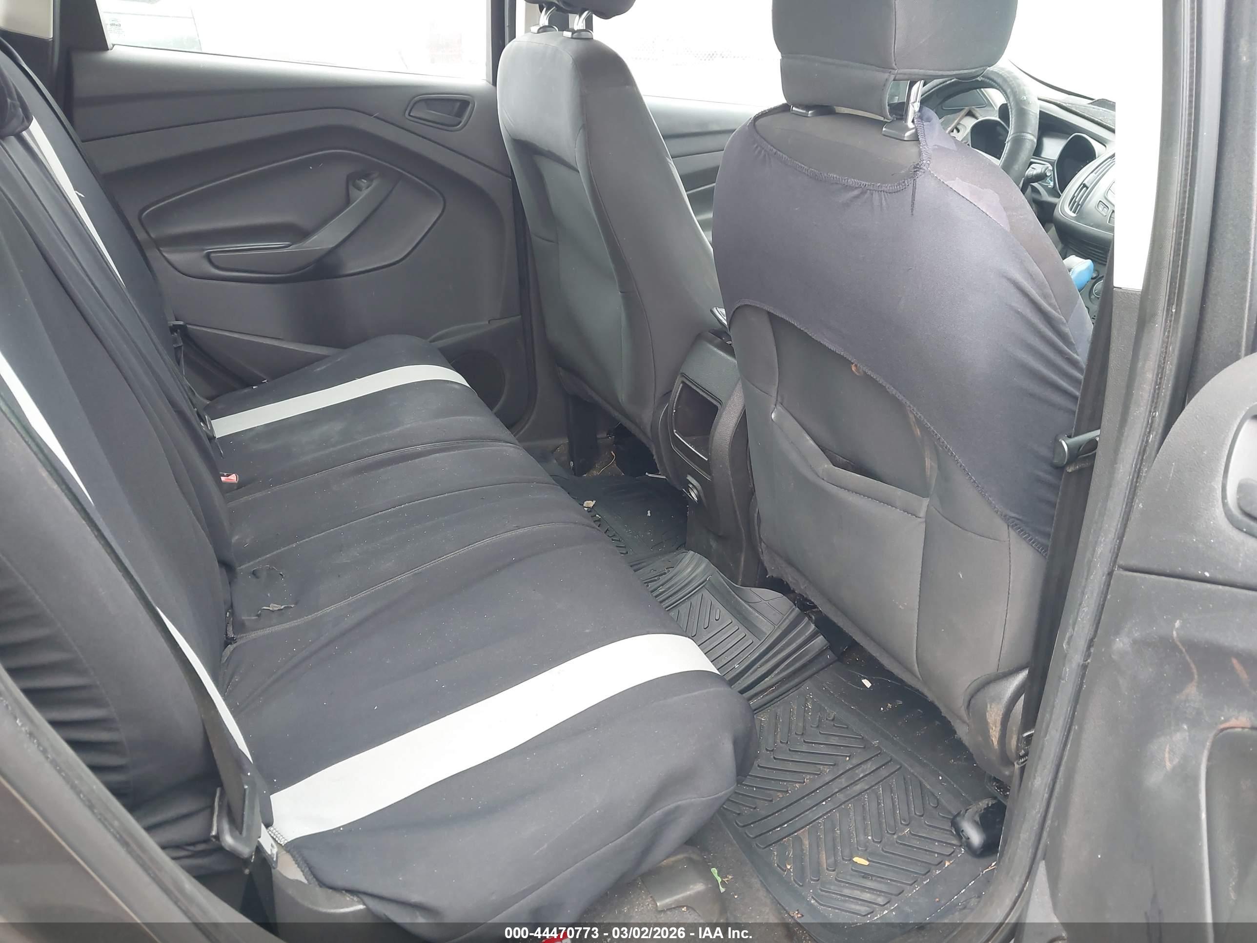 FORD ESCAPE image 8