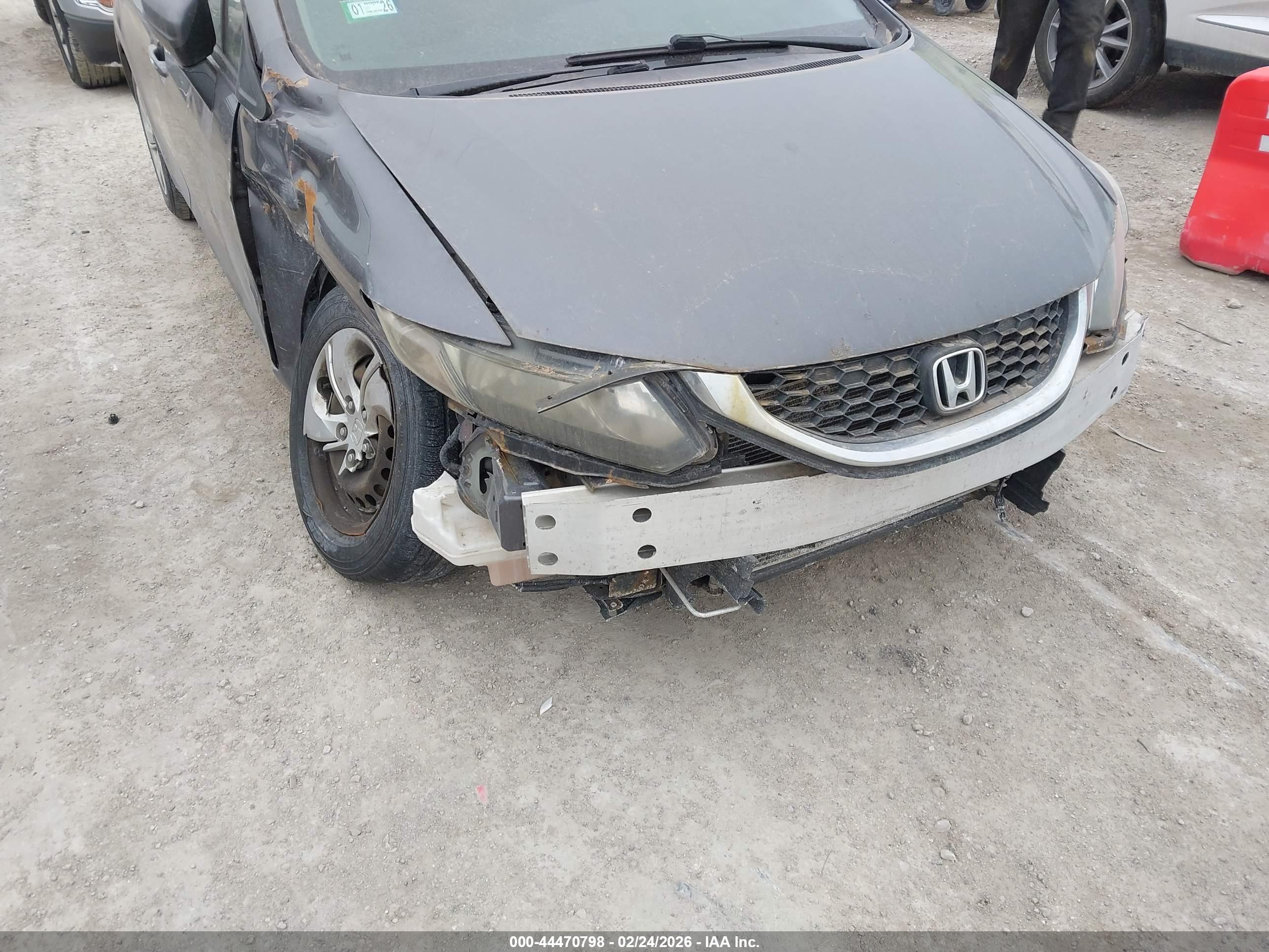 HONDA CIVIC image 6