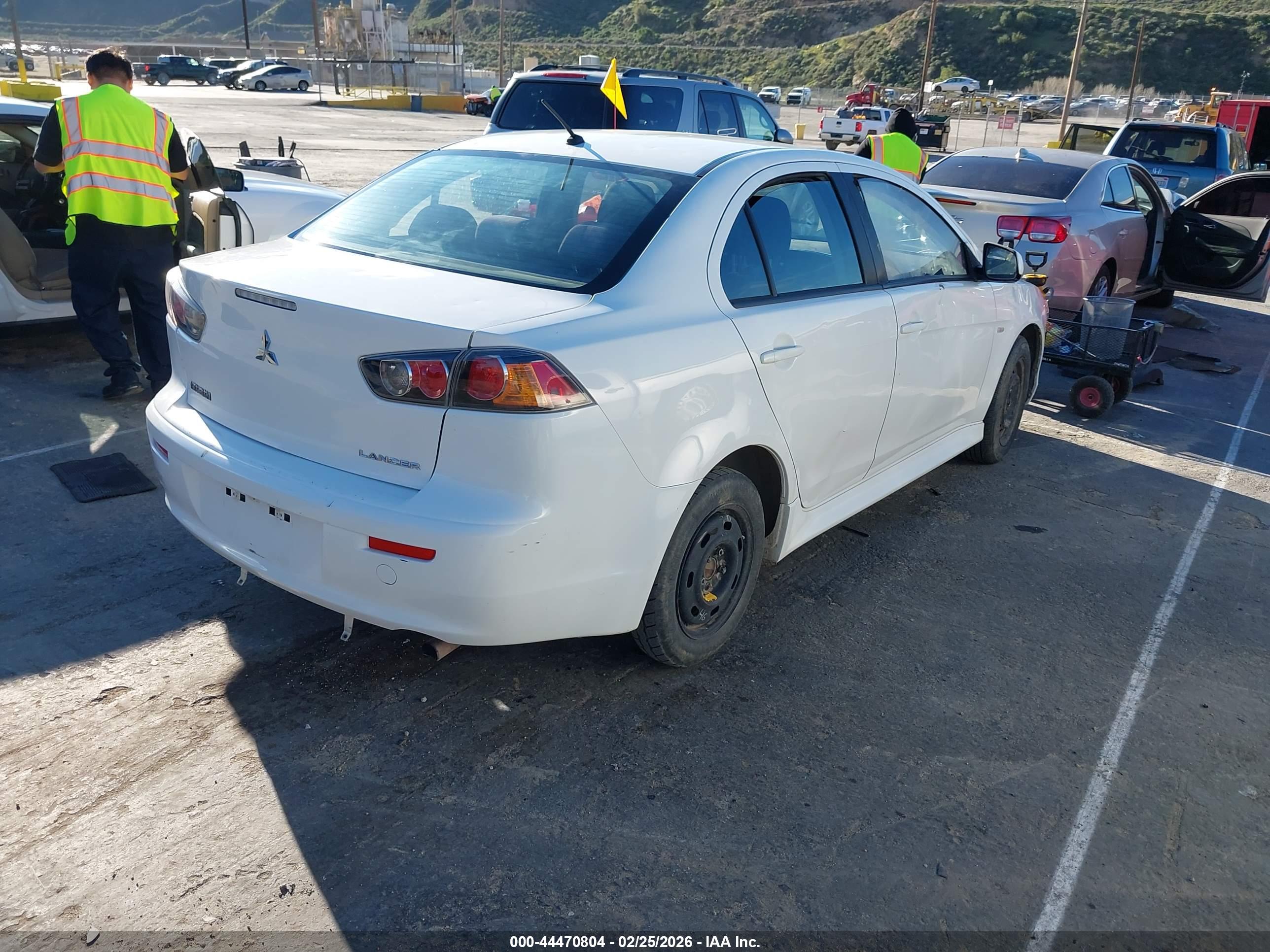 MITSUBISHI LANCER image 4