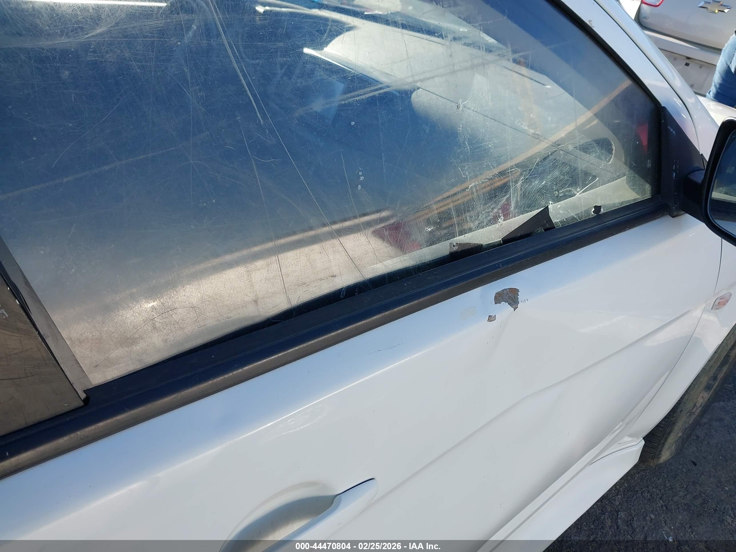 MITSUBISHI LANCER image 6