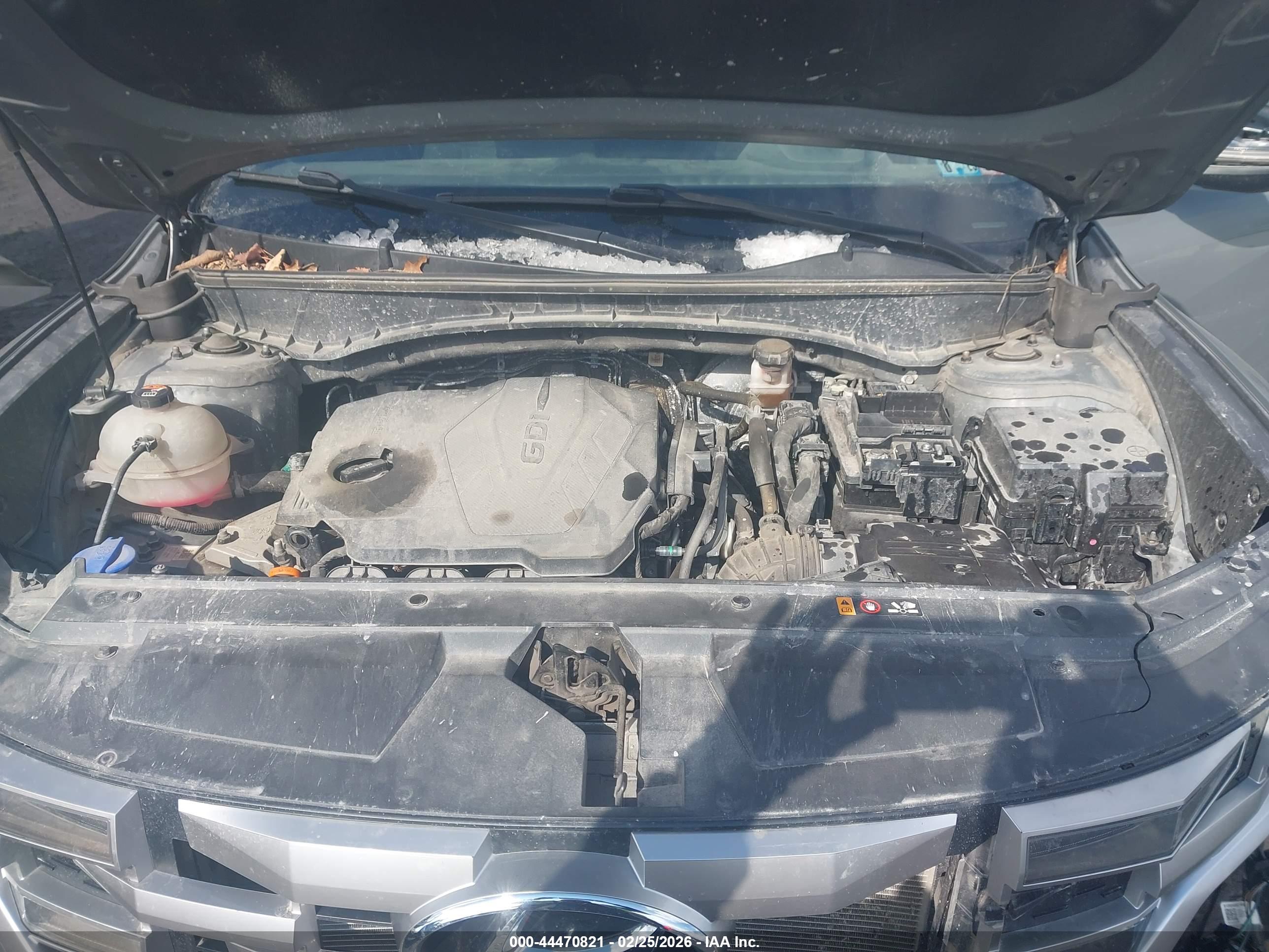 HYUNDAI SANTA image 10