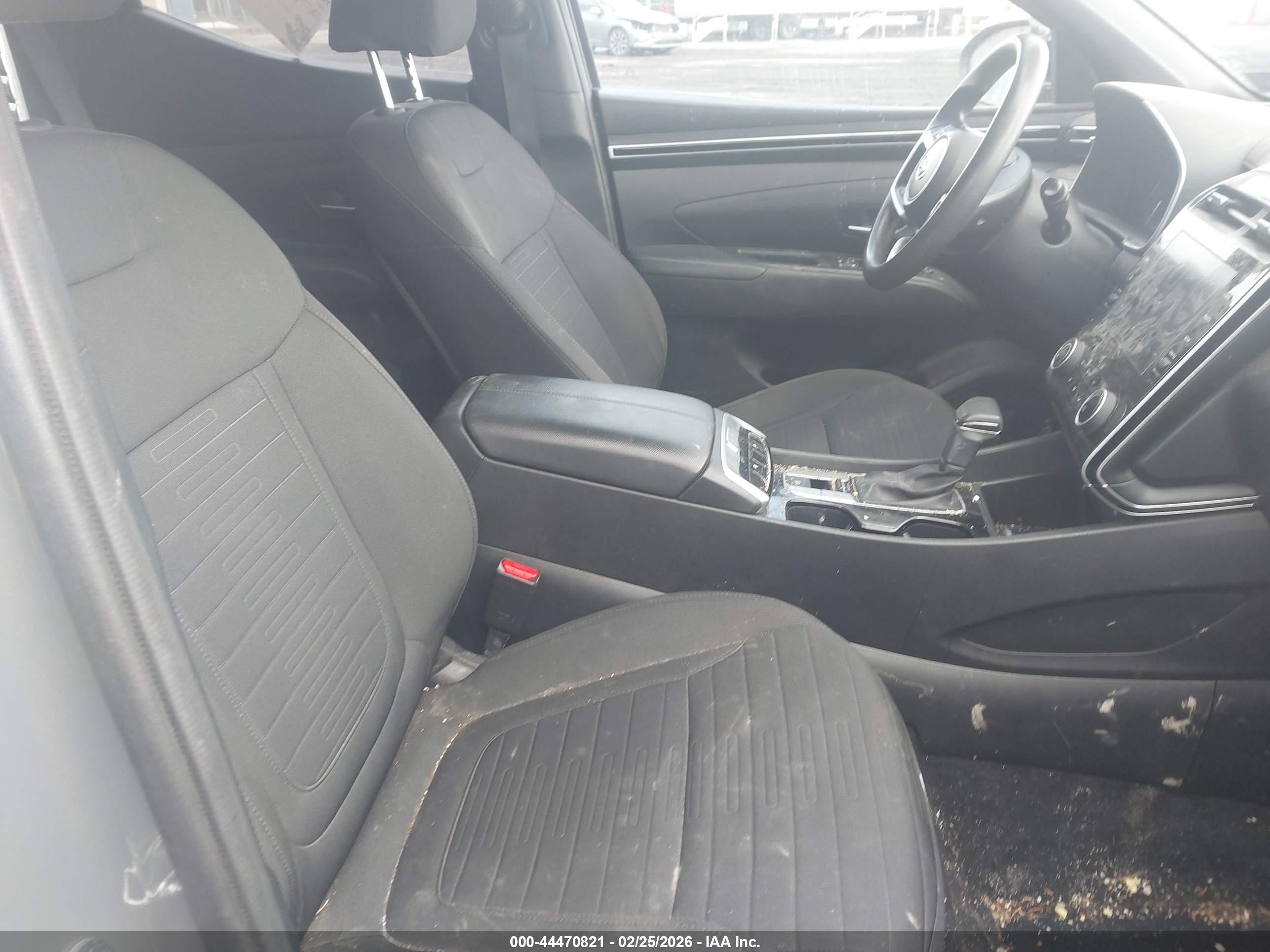 HYUNDAI SANTA image 5