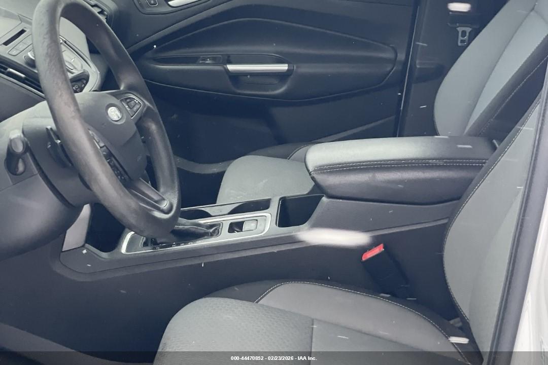 FORD ESCAPE image 5