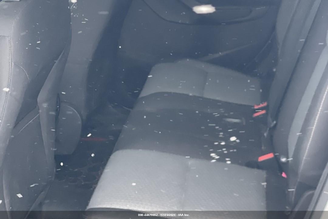 FORD ESCAPE image 8