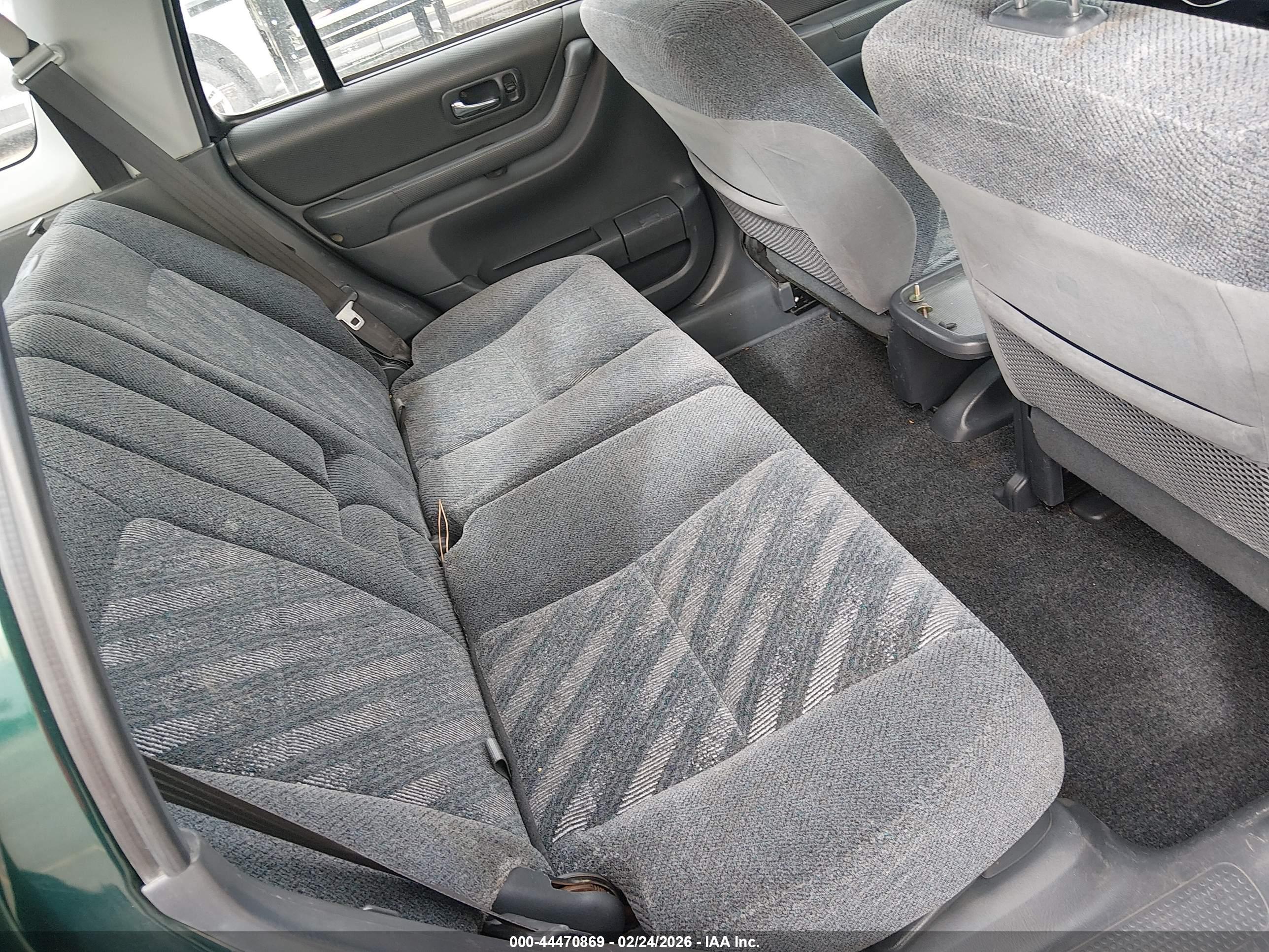 HONDA CR-V image 8