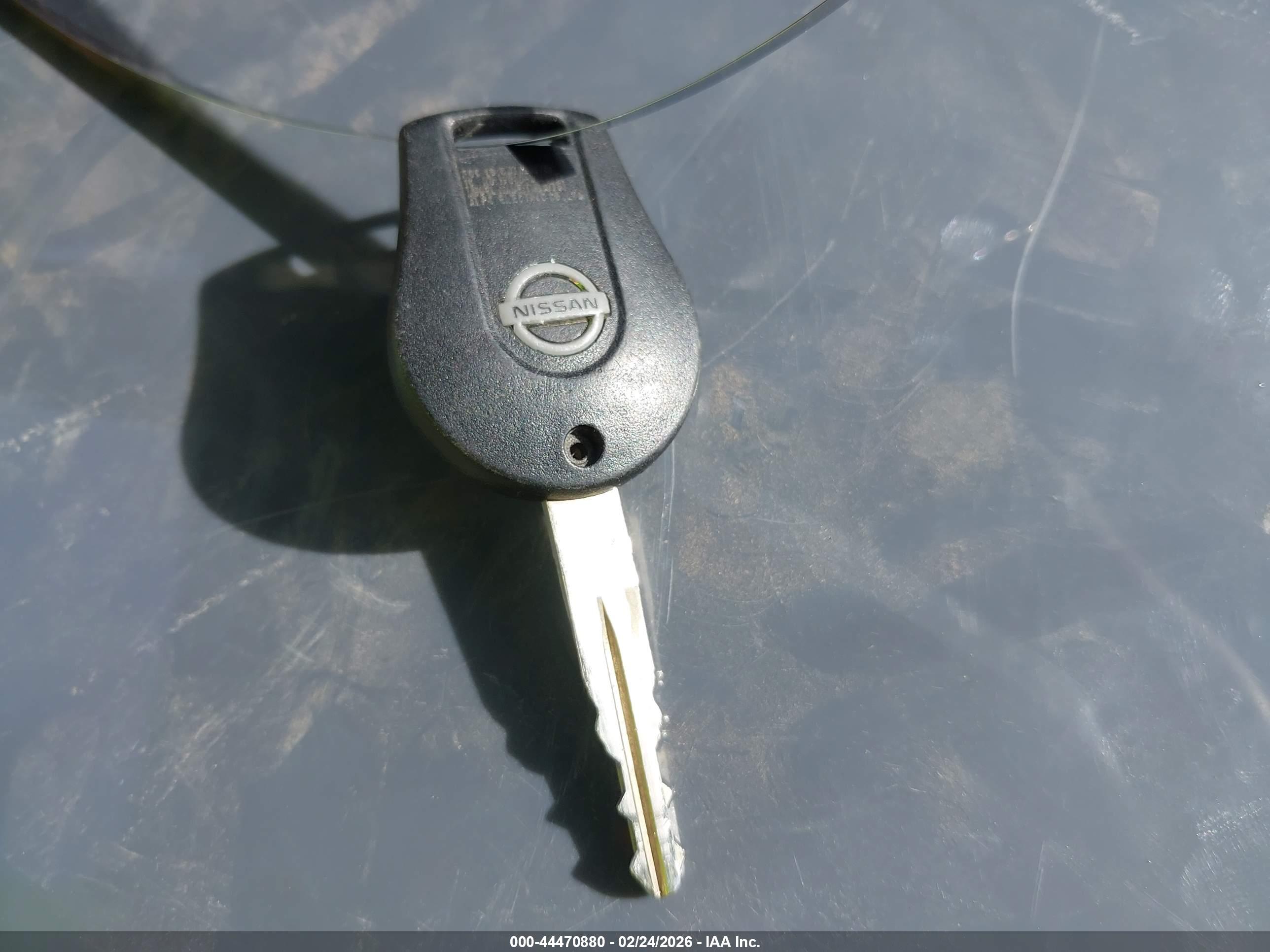 NISSAN ROGUE image 11