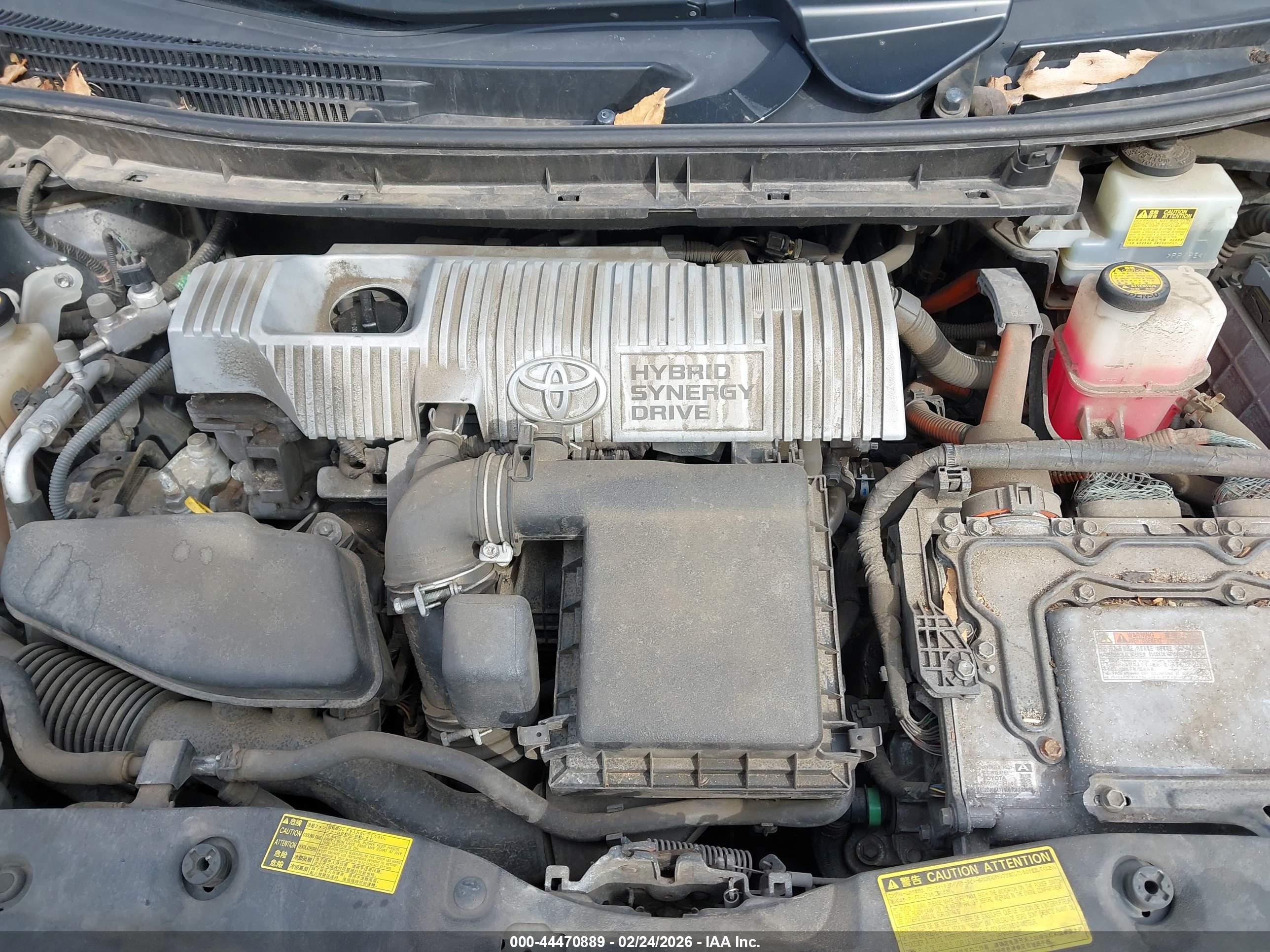 TOYOTA PRIUS image 10