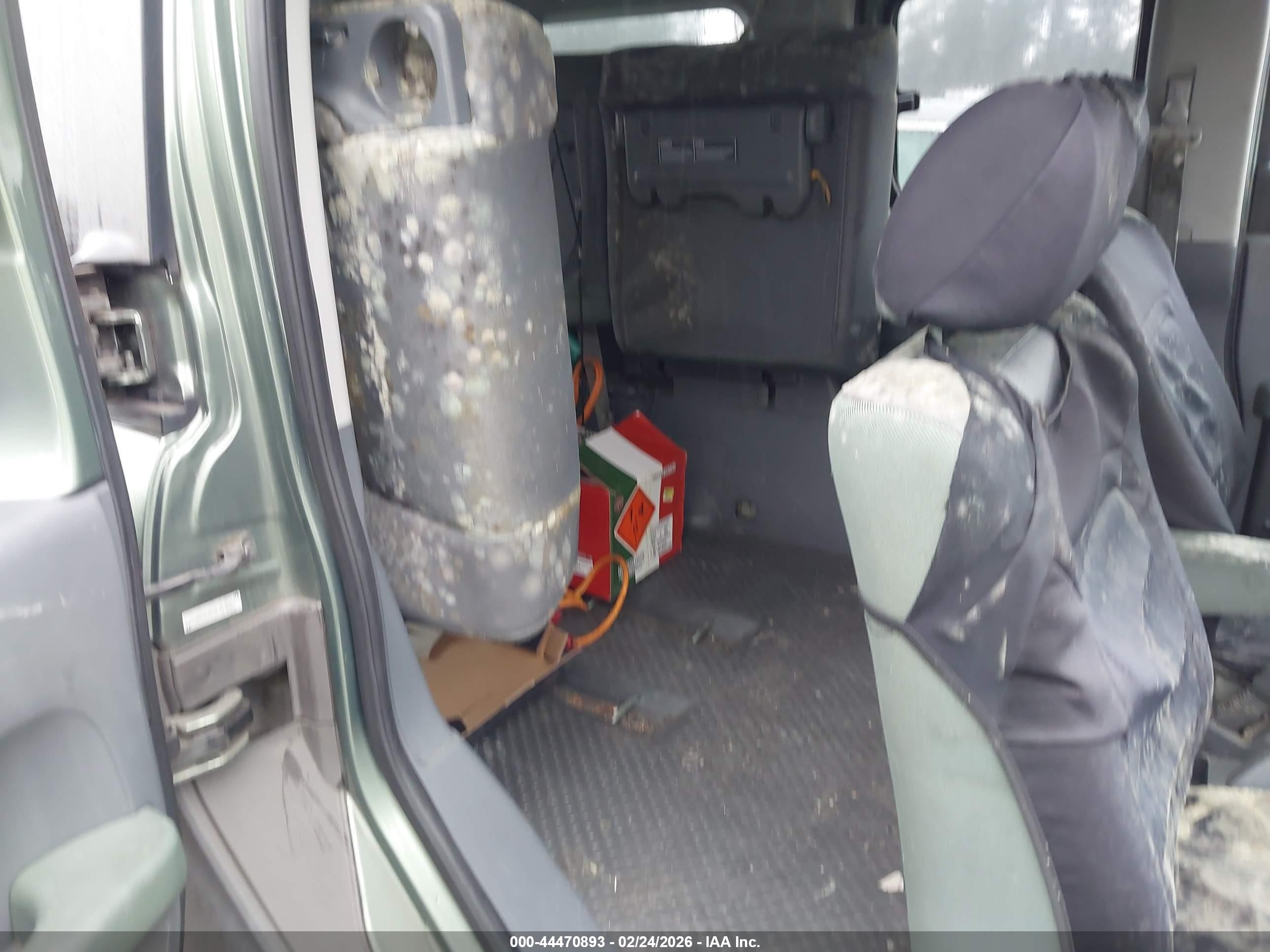 HONDA ELEMENT image 8