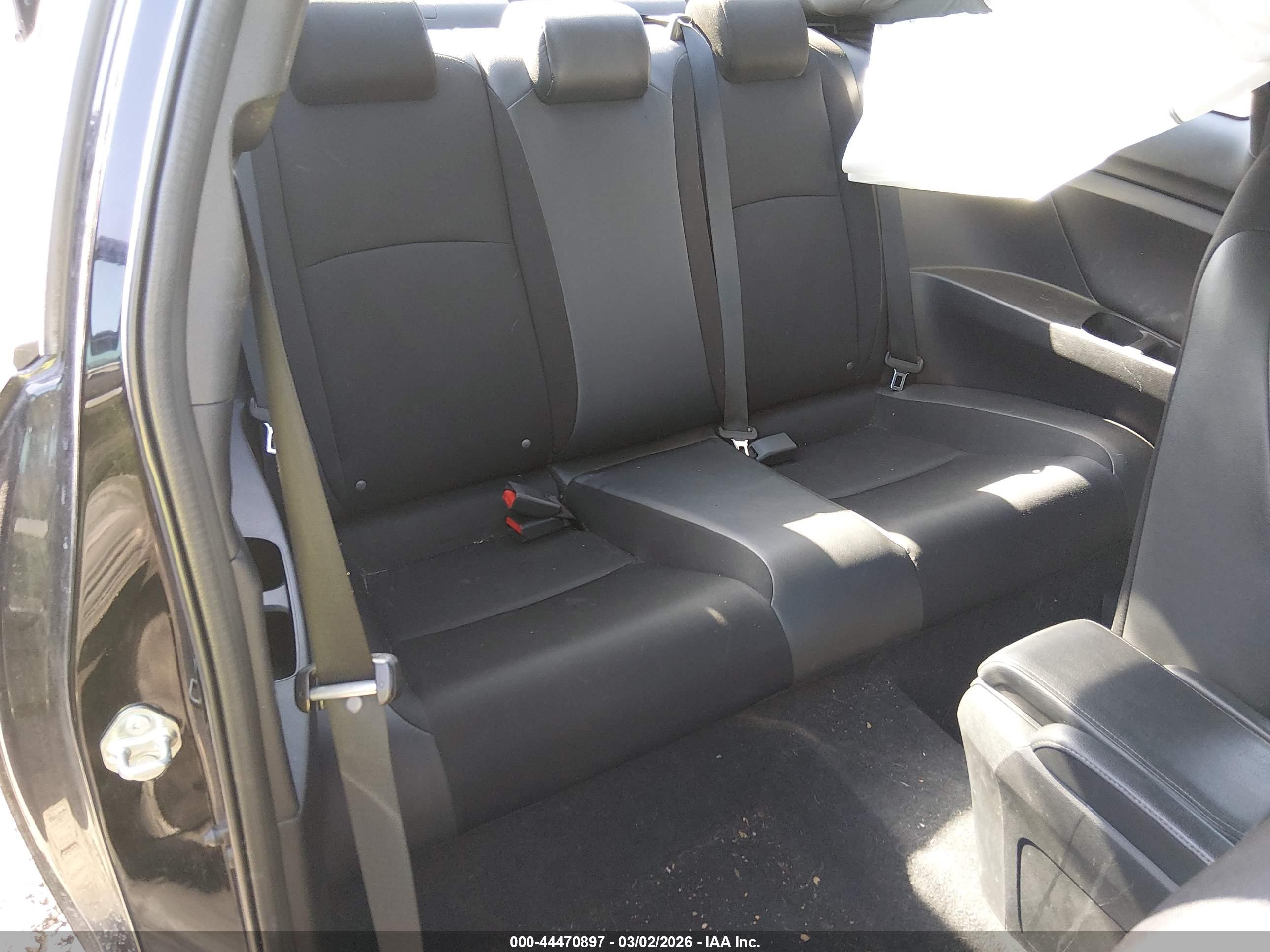 HONDA CIVIC image 8